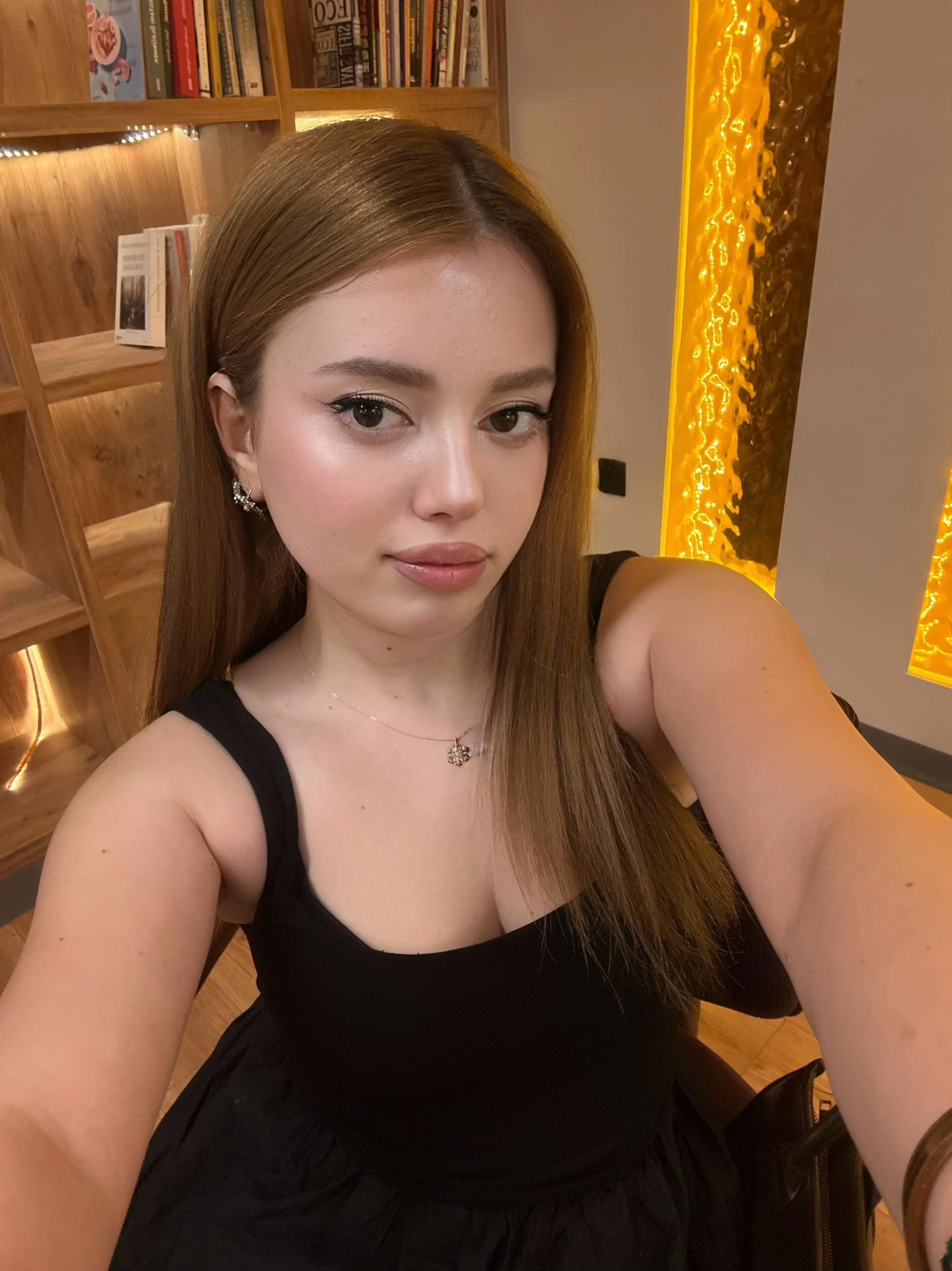 @EE