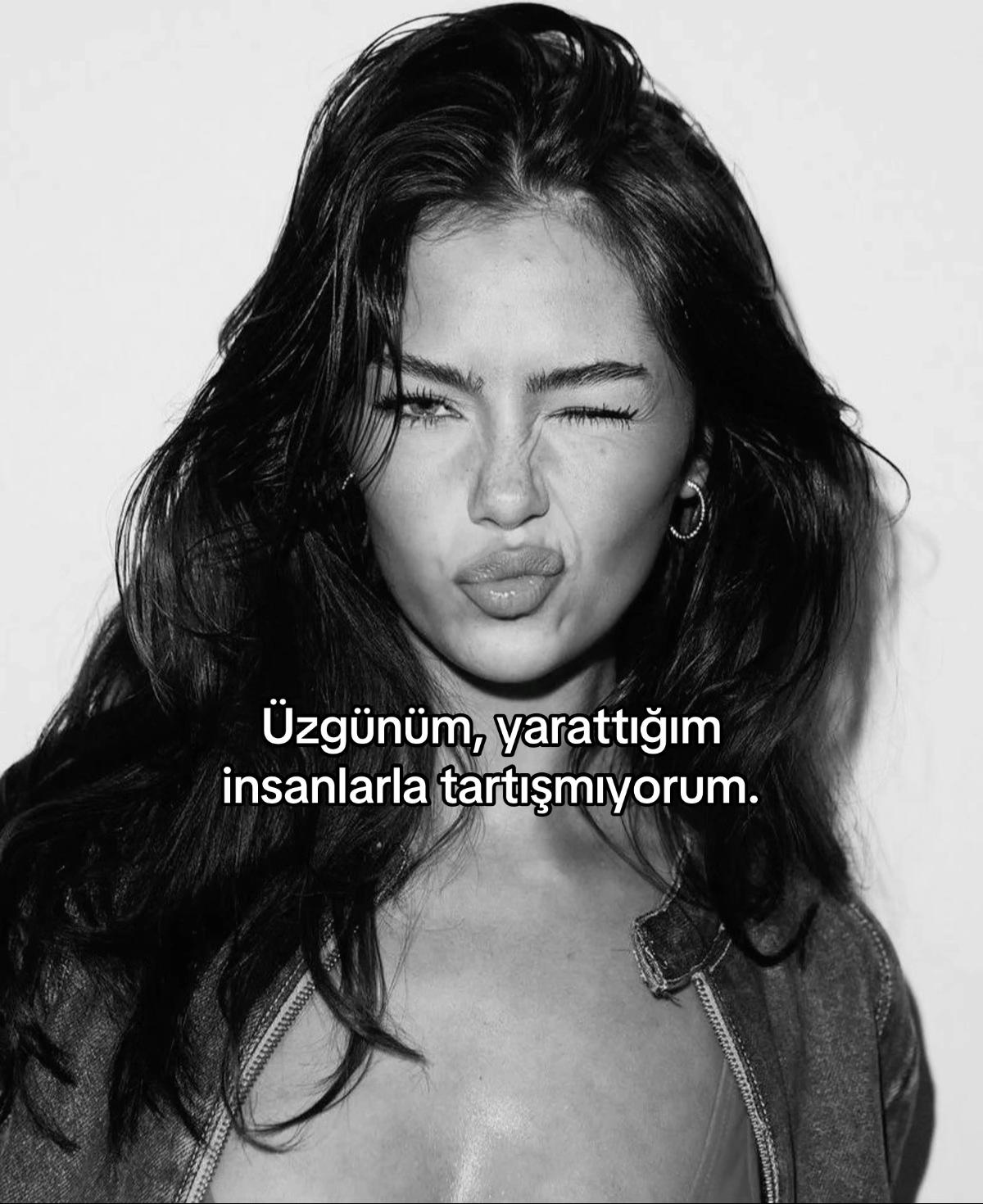 @𝙢𝙚𝙡𝙞𝙨