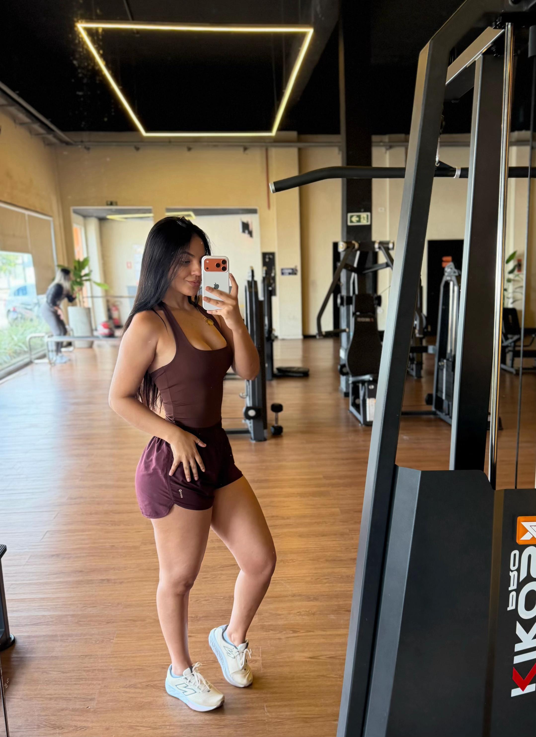 @annedantas._
