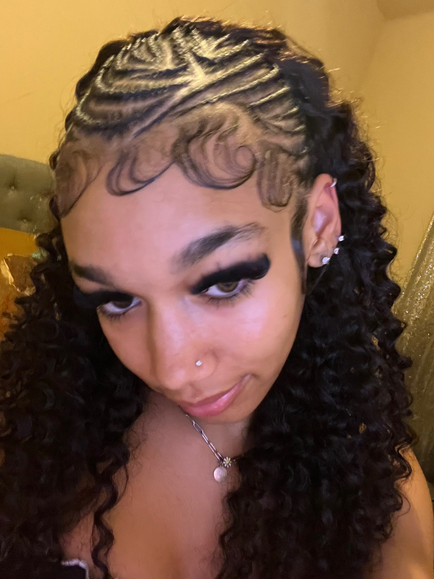 @skylanjasmine