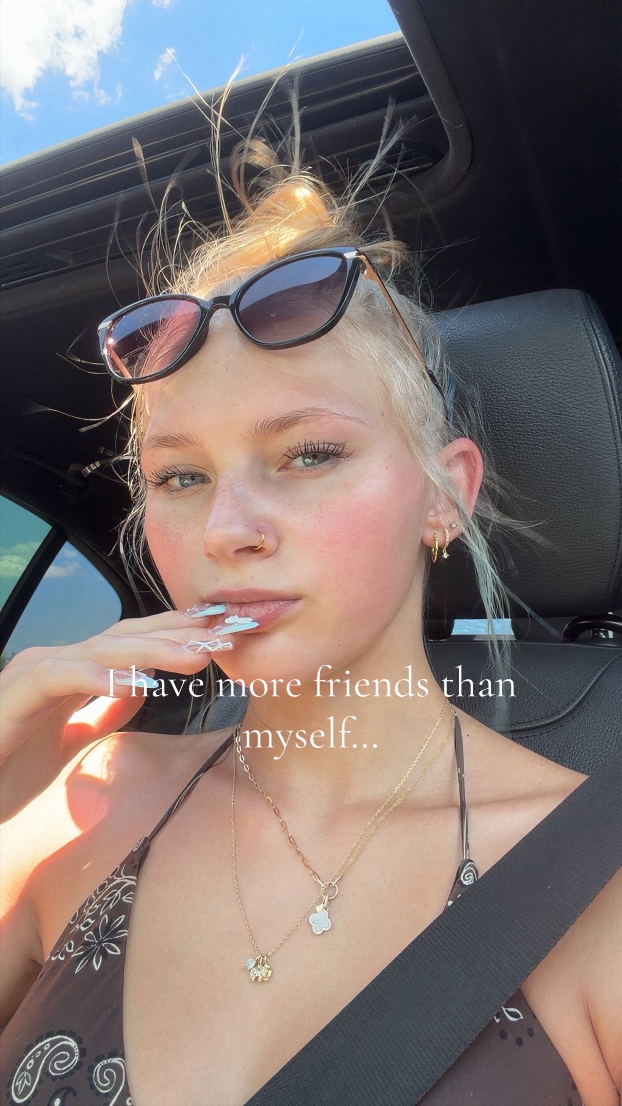 @😘