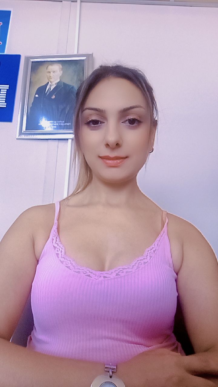 @Gamze Kumlu Program Sunucusu