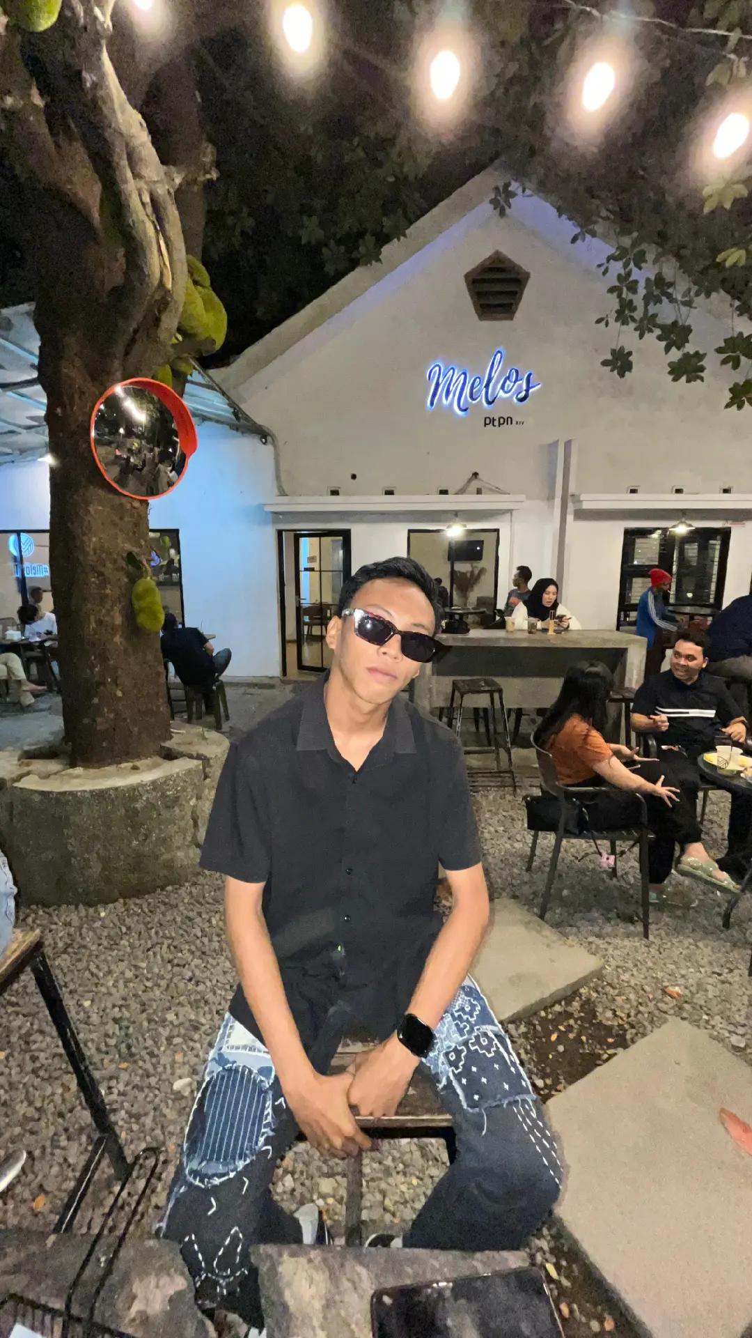 @inidyon