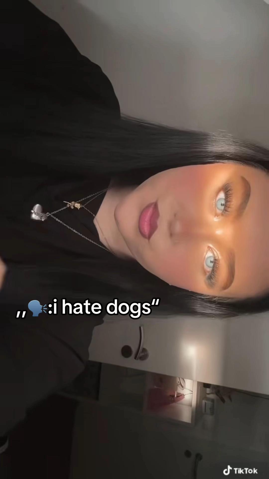 @Lena🕴️