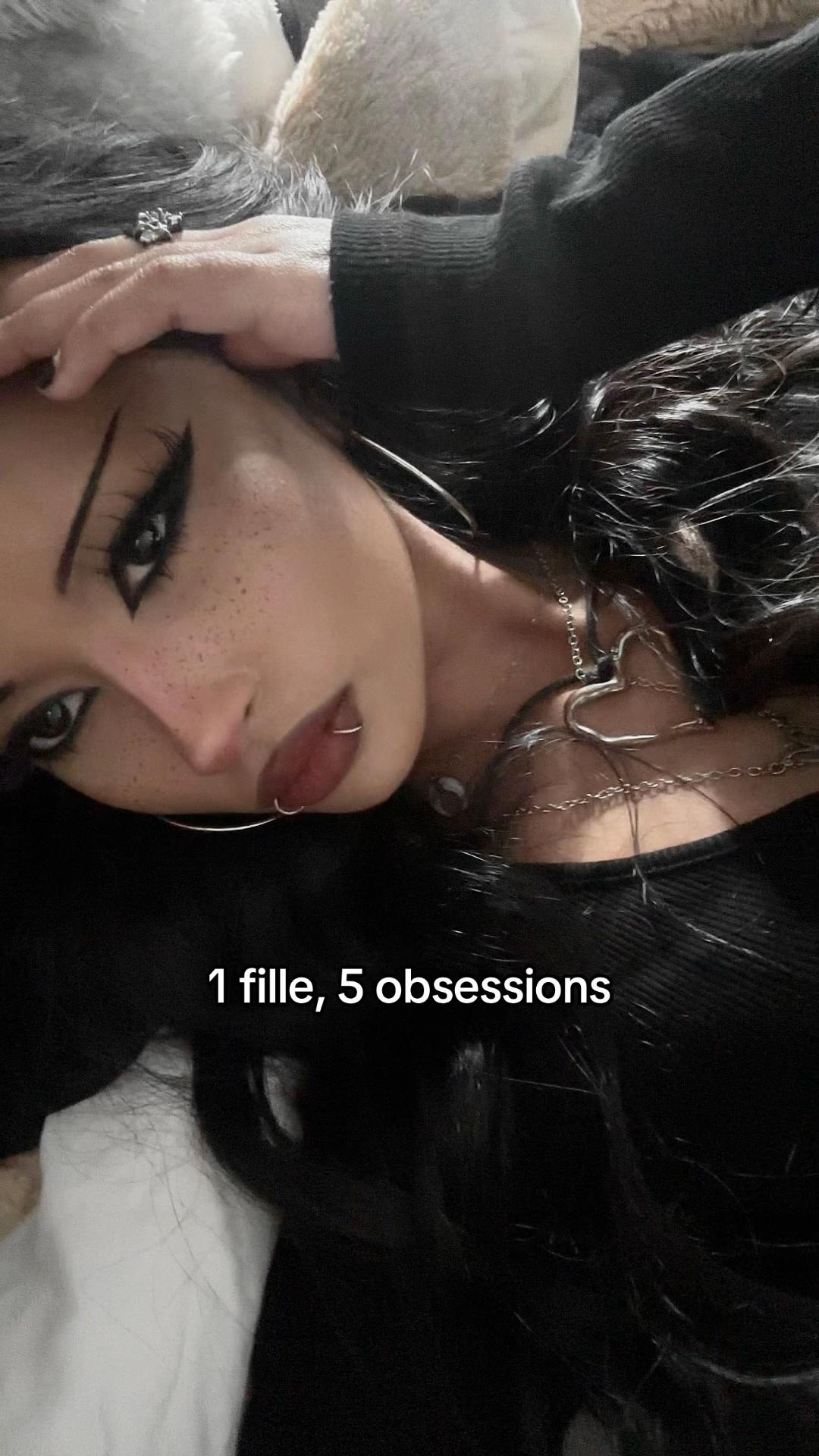 @𝕬𝖘𝖍𝖊