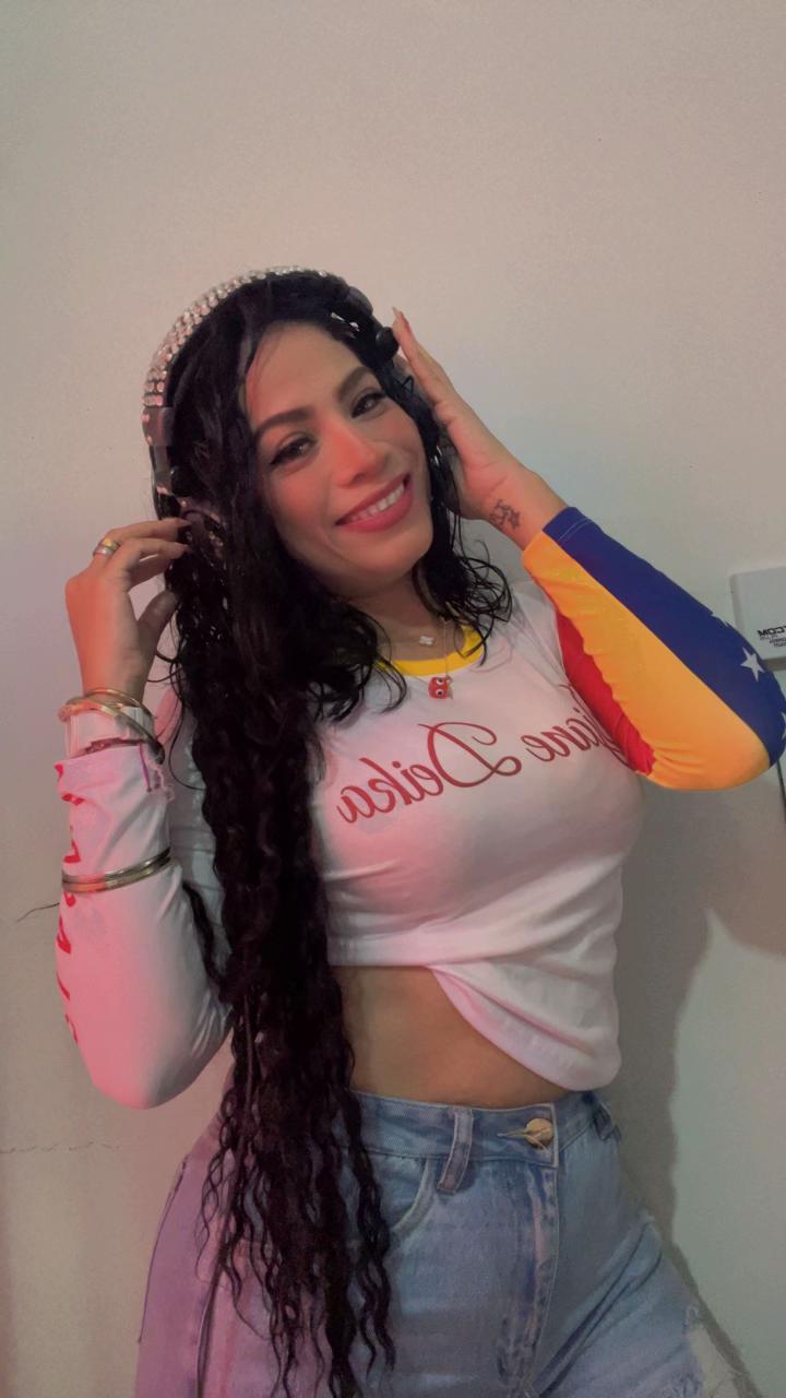 @DjaneDeika27