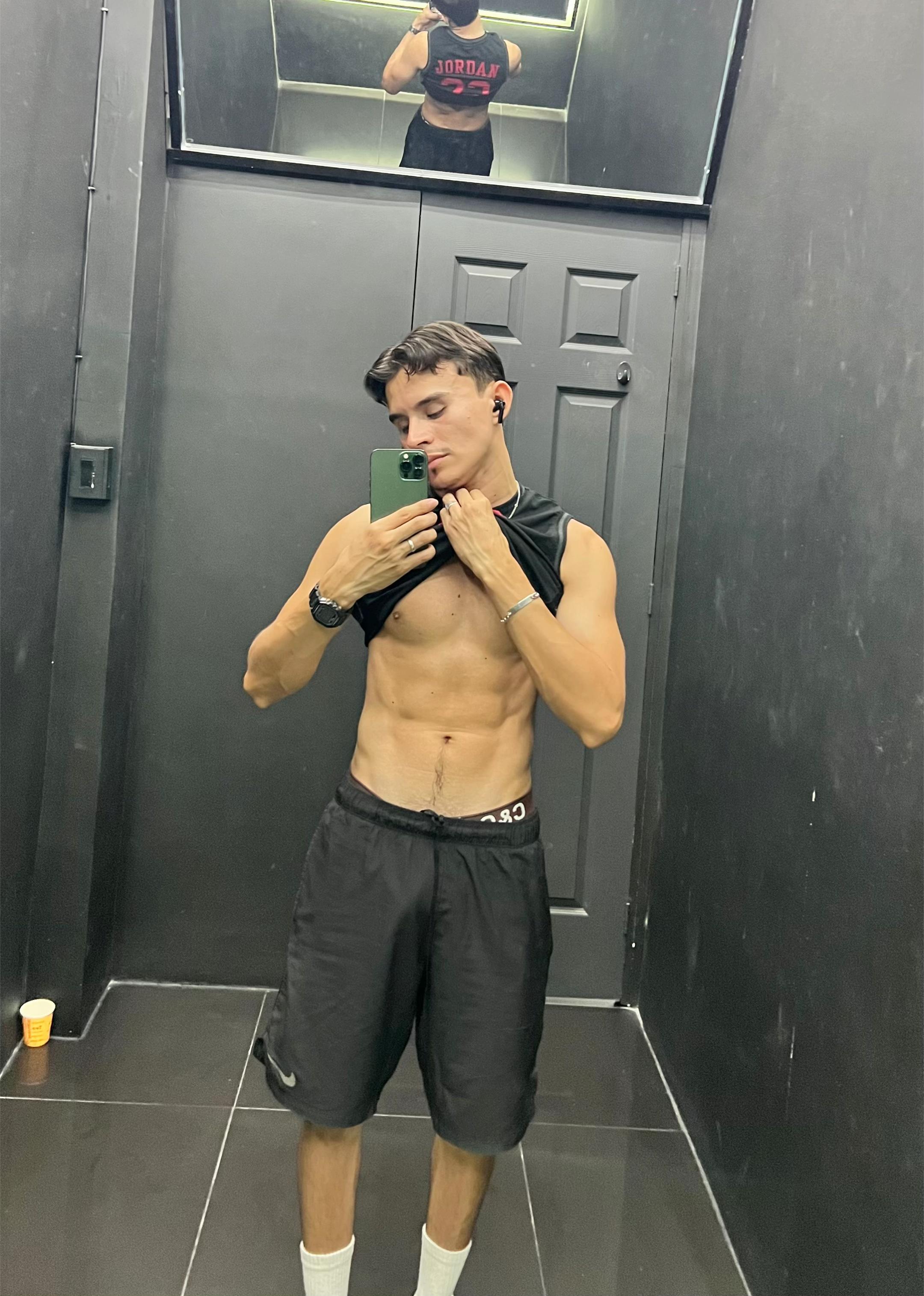 @Kevin Alemán
