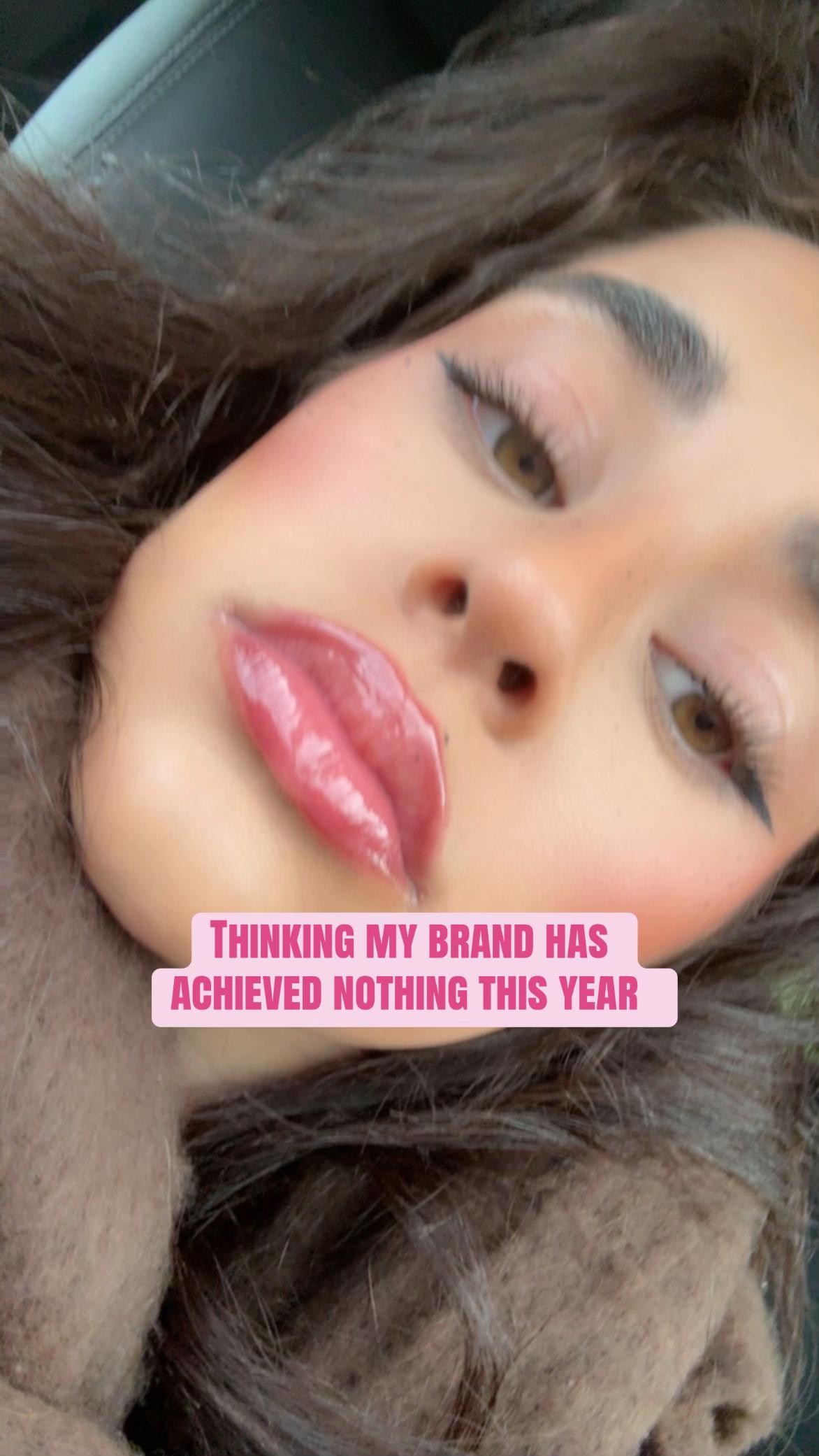 @Layla Honey Cosmetics
