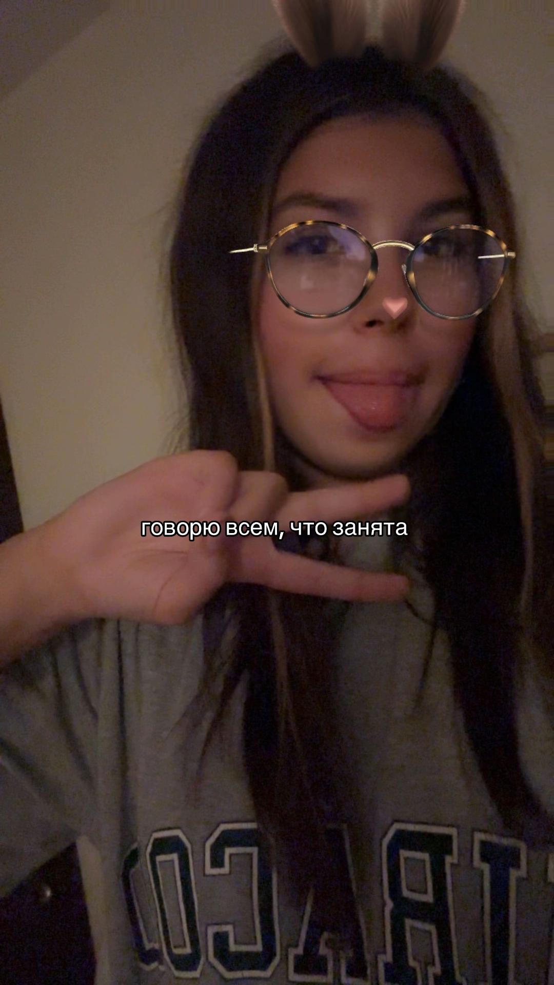 @𝓁𝓋𝓇𝒶._🍸