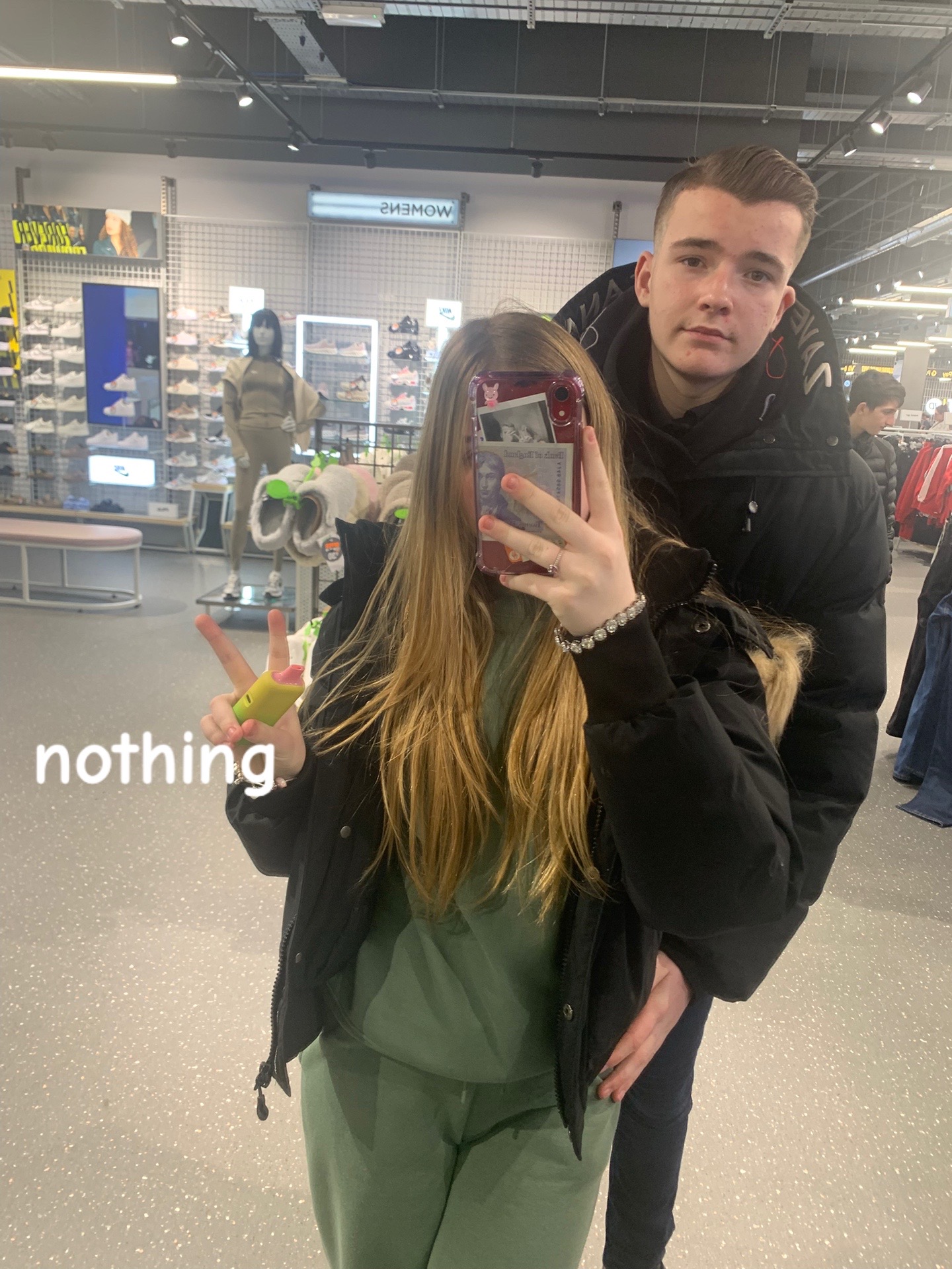 @isabellaalliston
