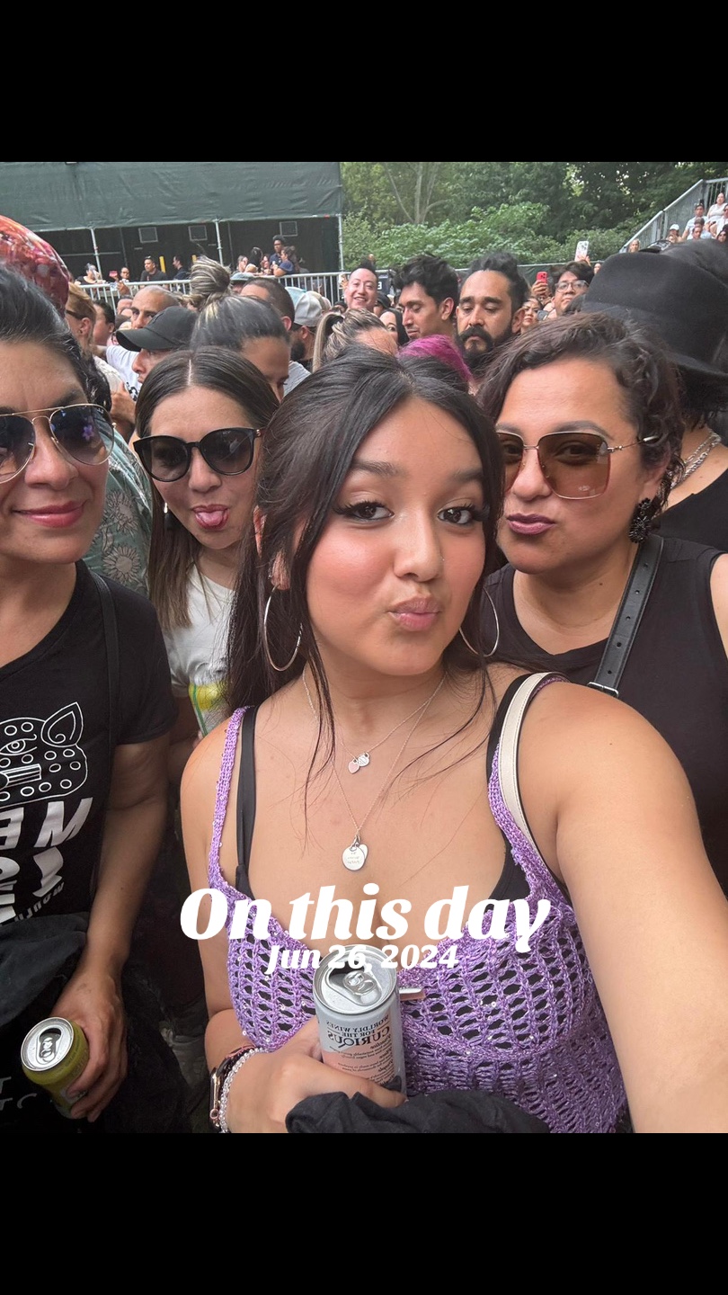 @Adriana Anzaldo