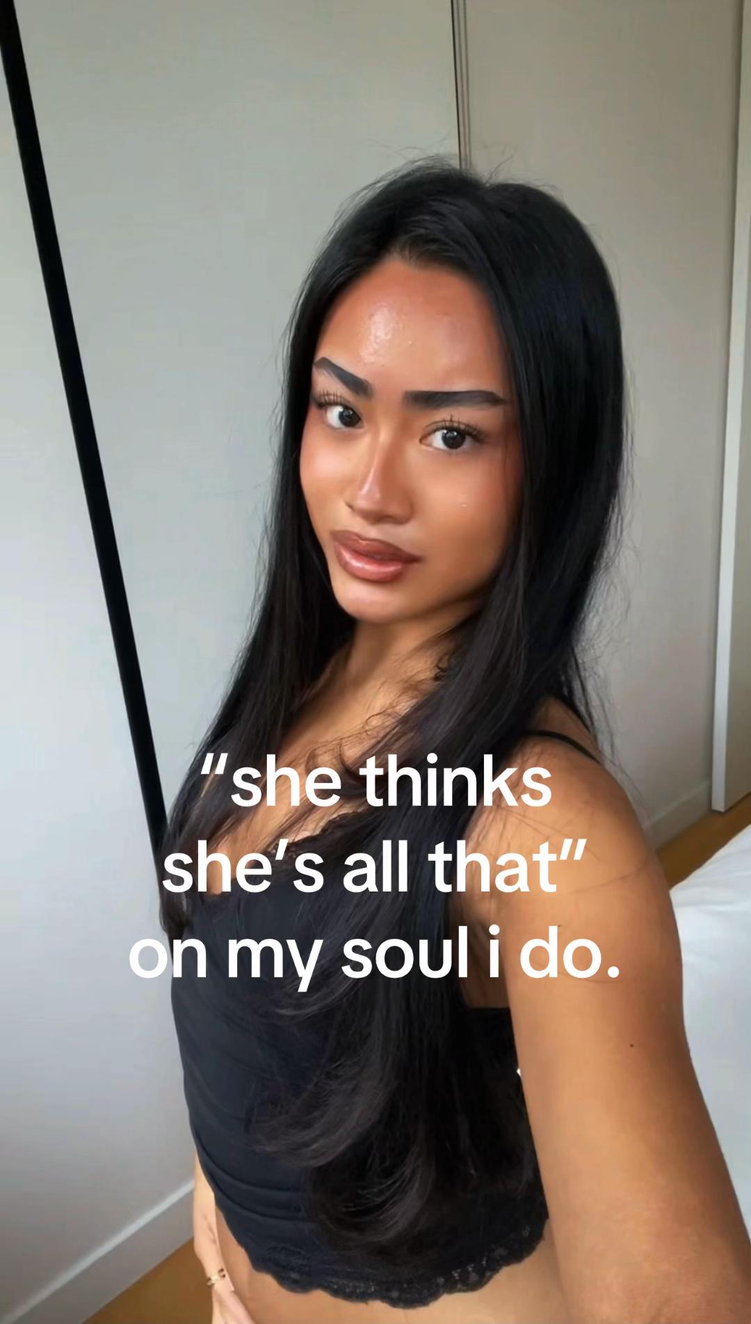 @TH💋NIA