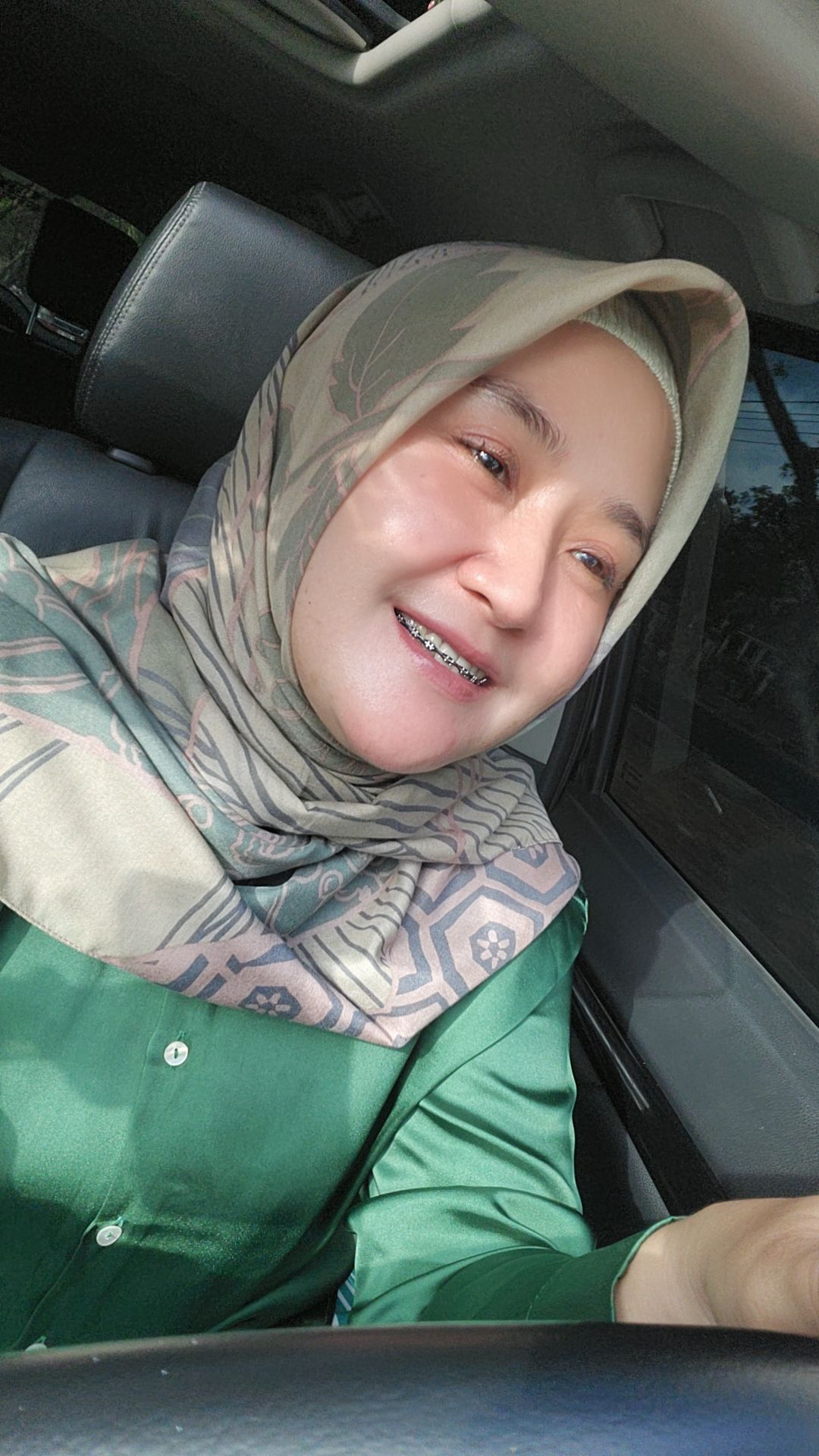 @BaiqChindra,S.H,M.Kn