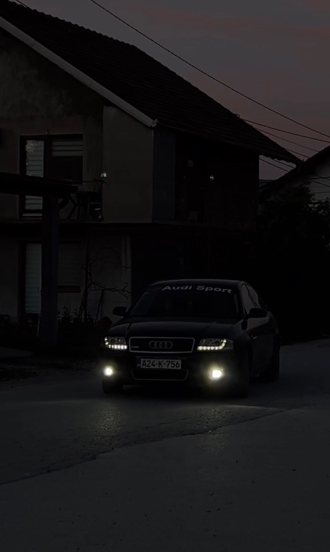 @AUDI SMRTI😈