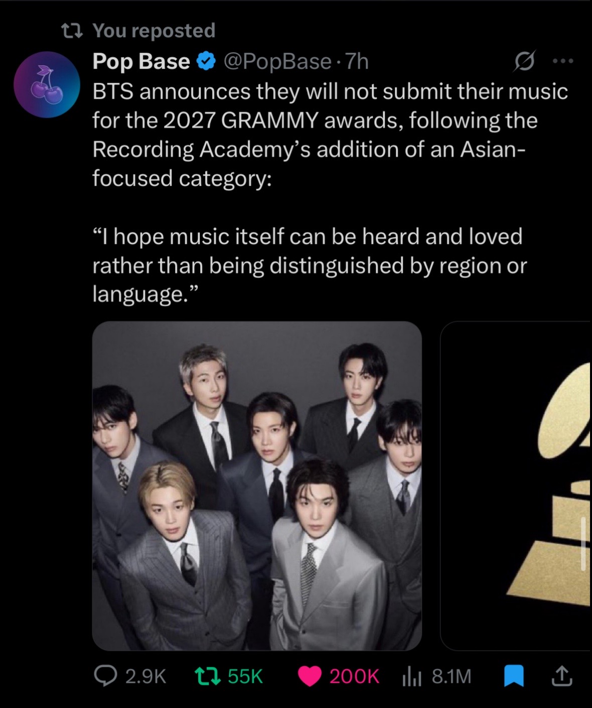 @moonchild⁷ i hi5 Jin😭💜