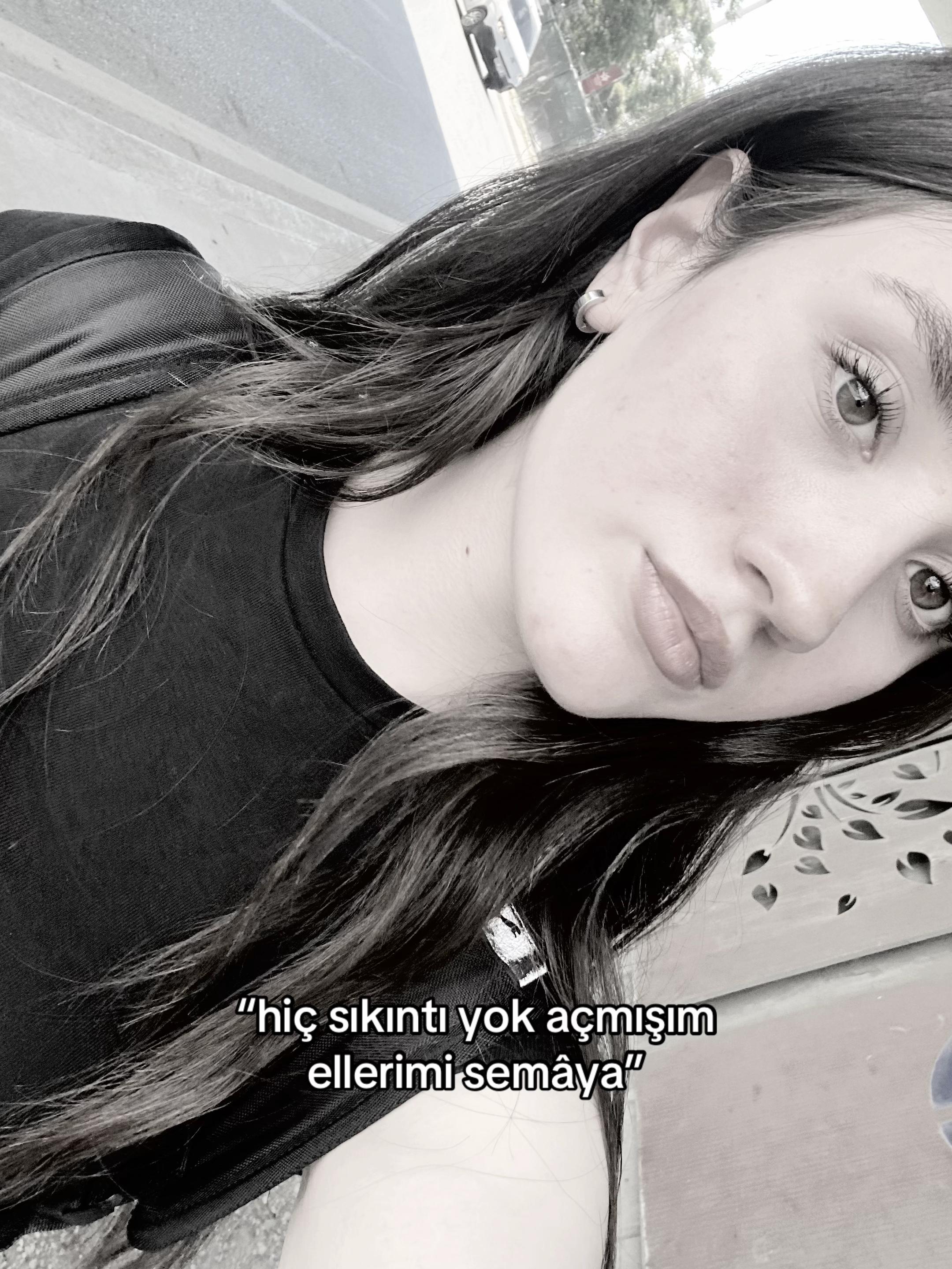 @Zeynepp