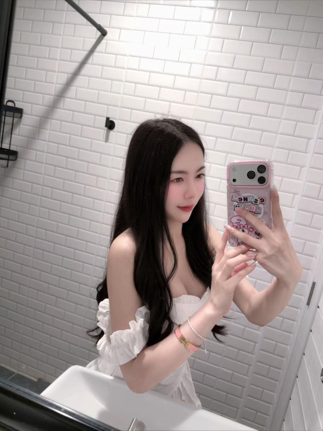 @Pupae 🐇