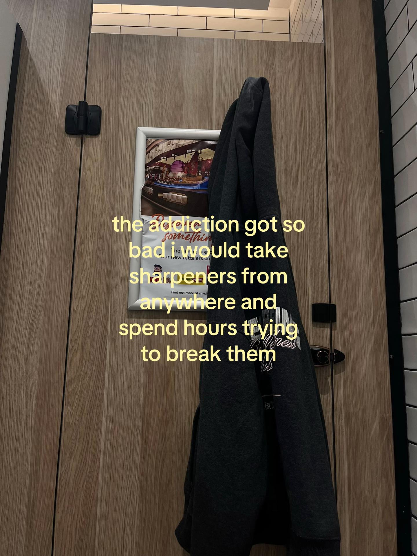 @☹︎
