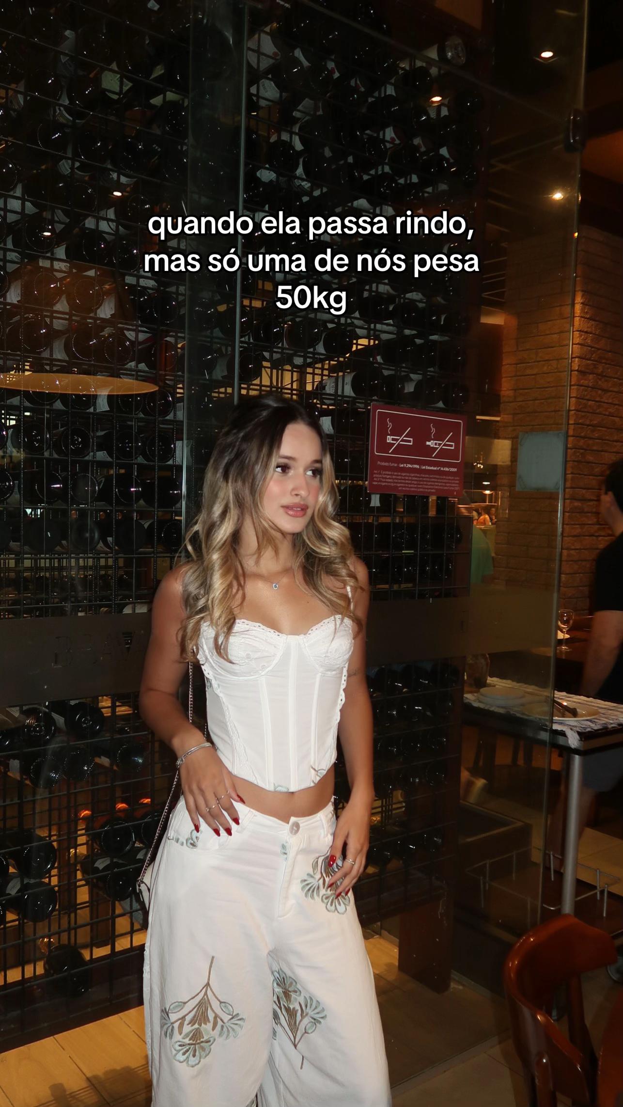 @Gabriely Jucá