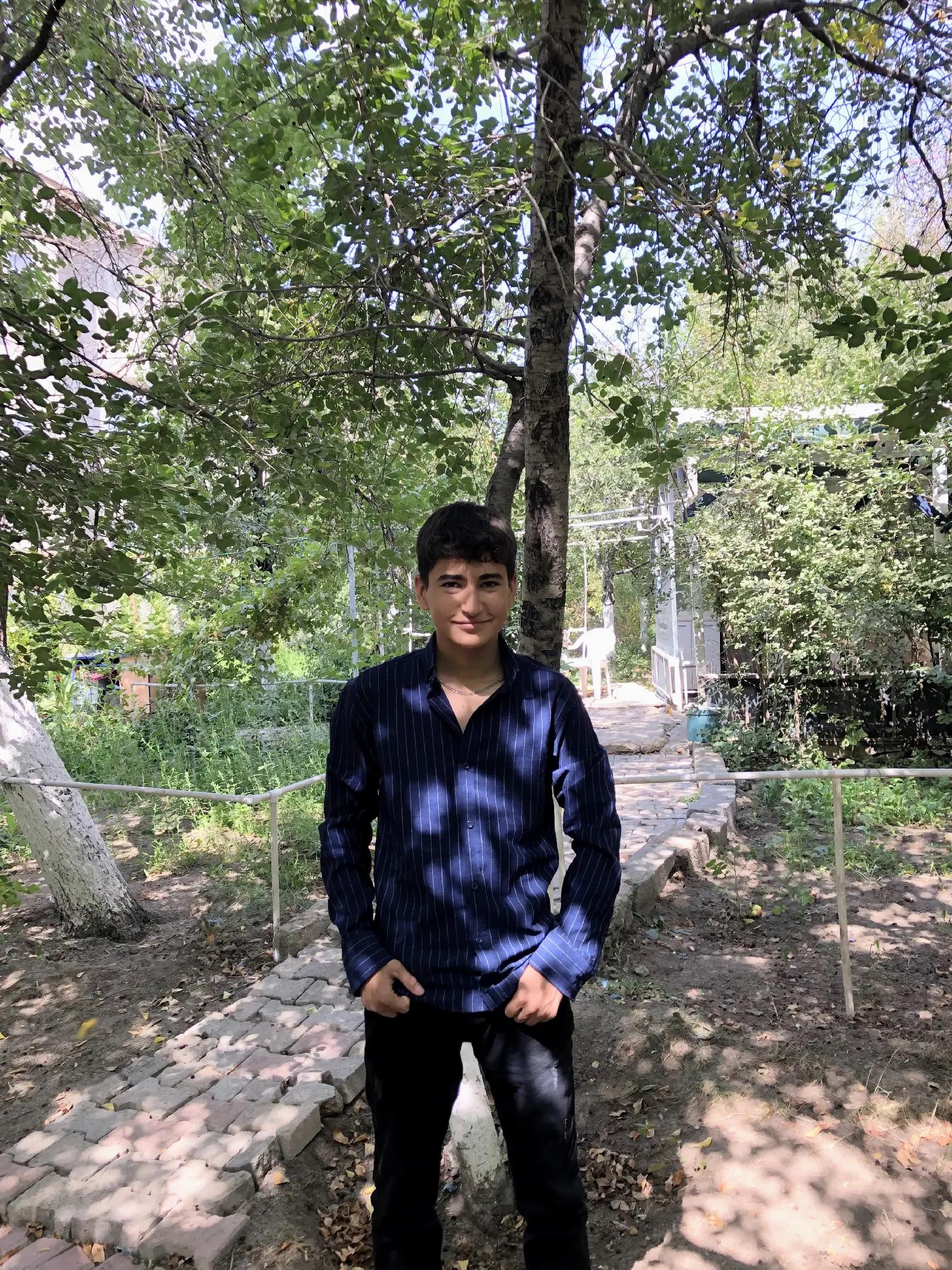 @🦅