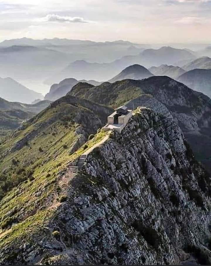 @🇲🇪piccolo🇲🇪montenegro🇲🇪