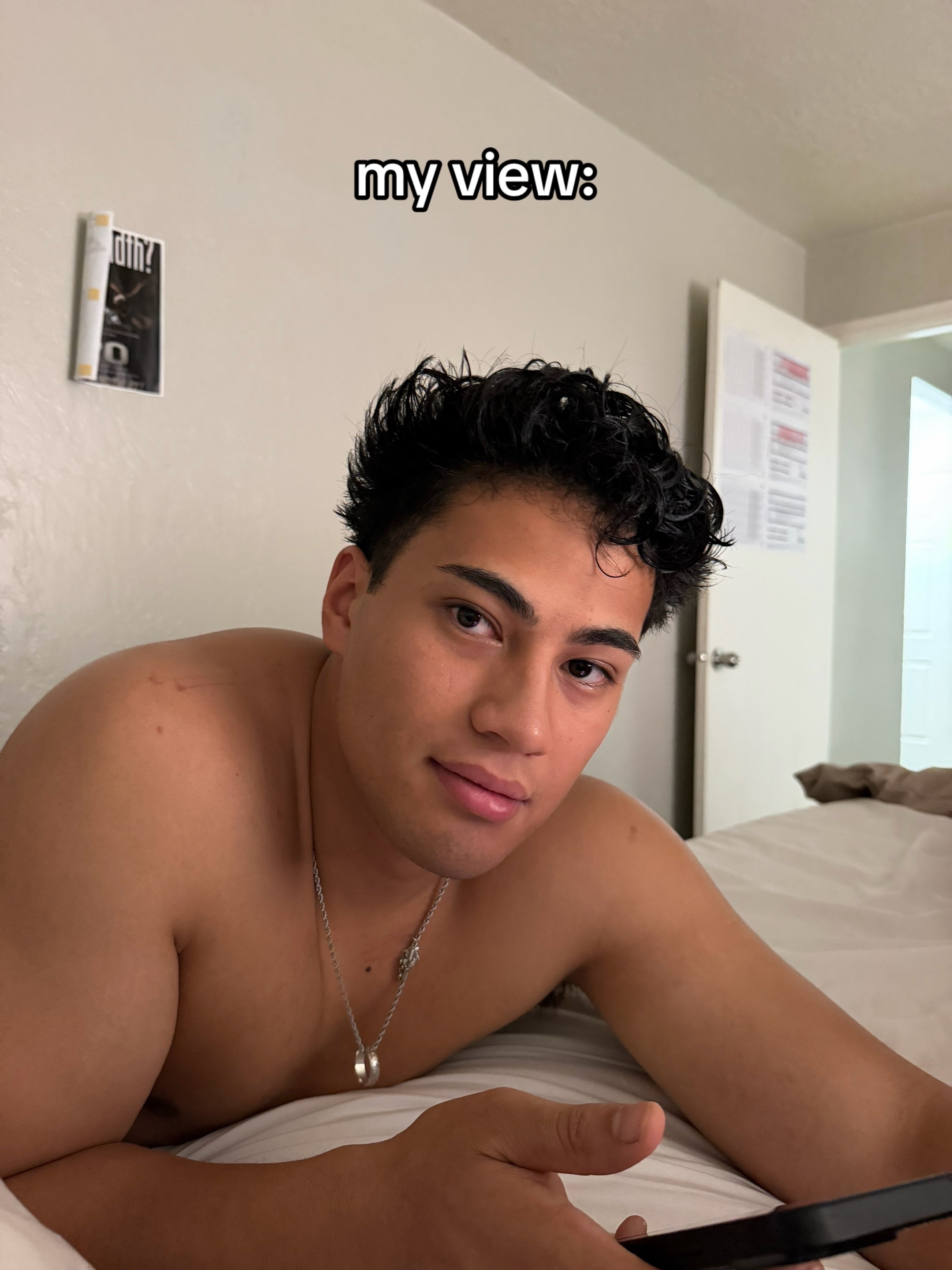 @rachelleahtia