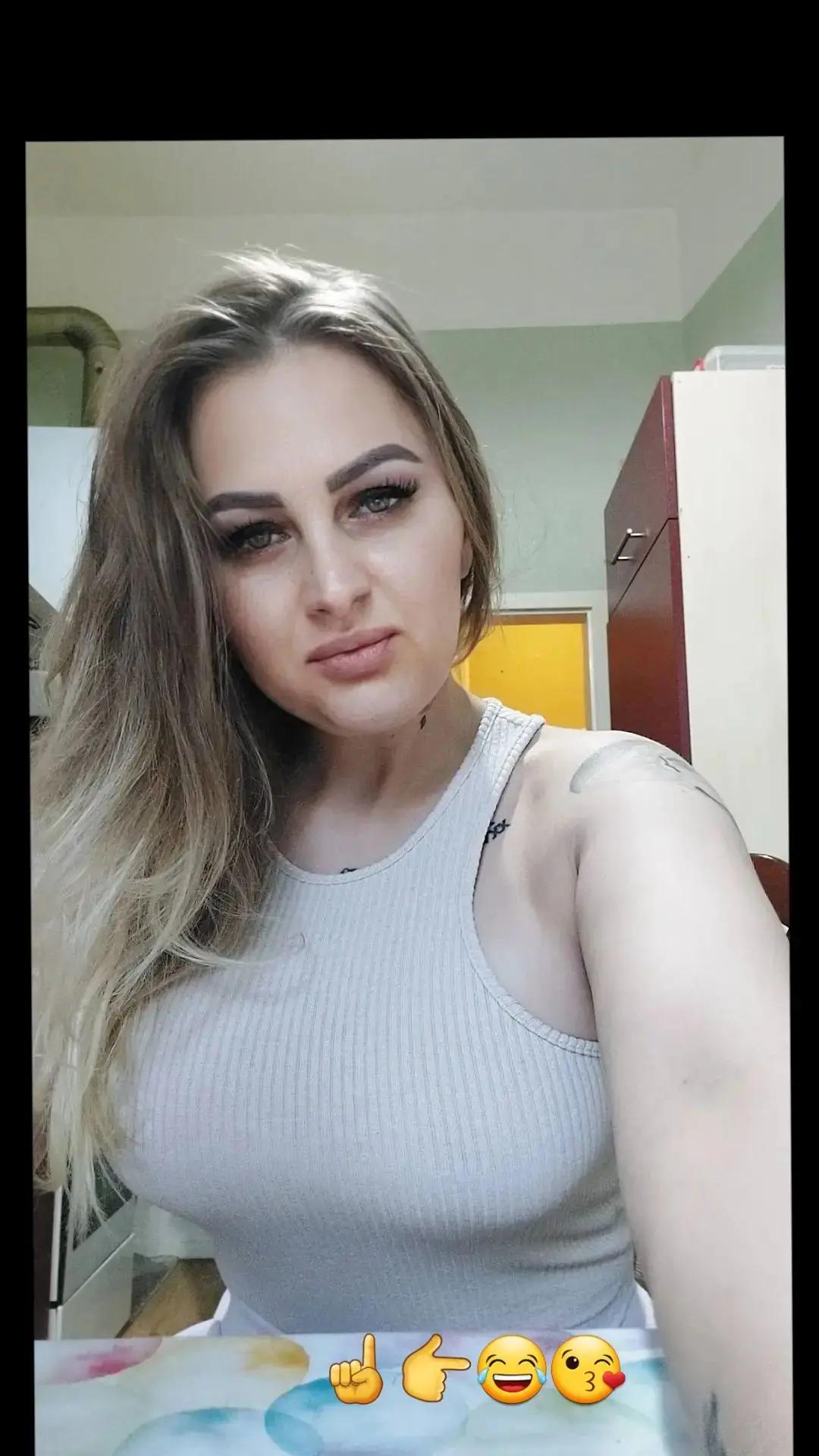 @ValentinaB
