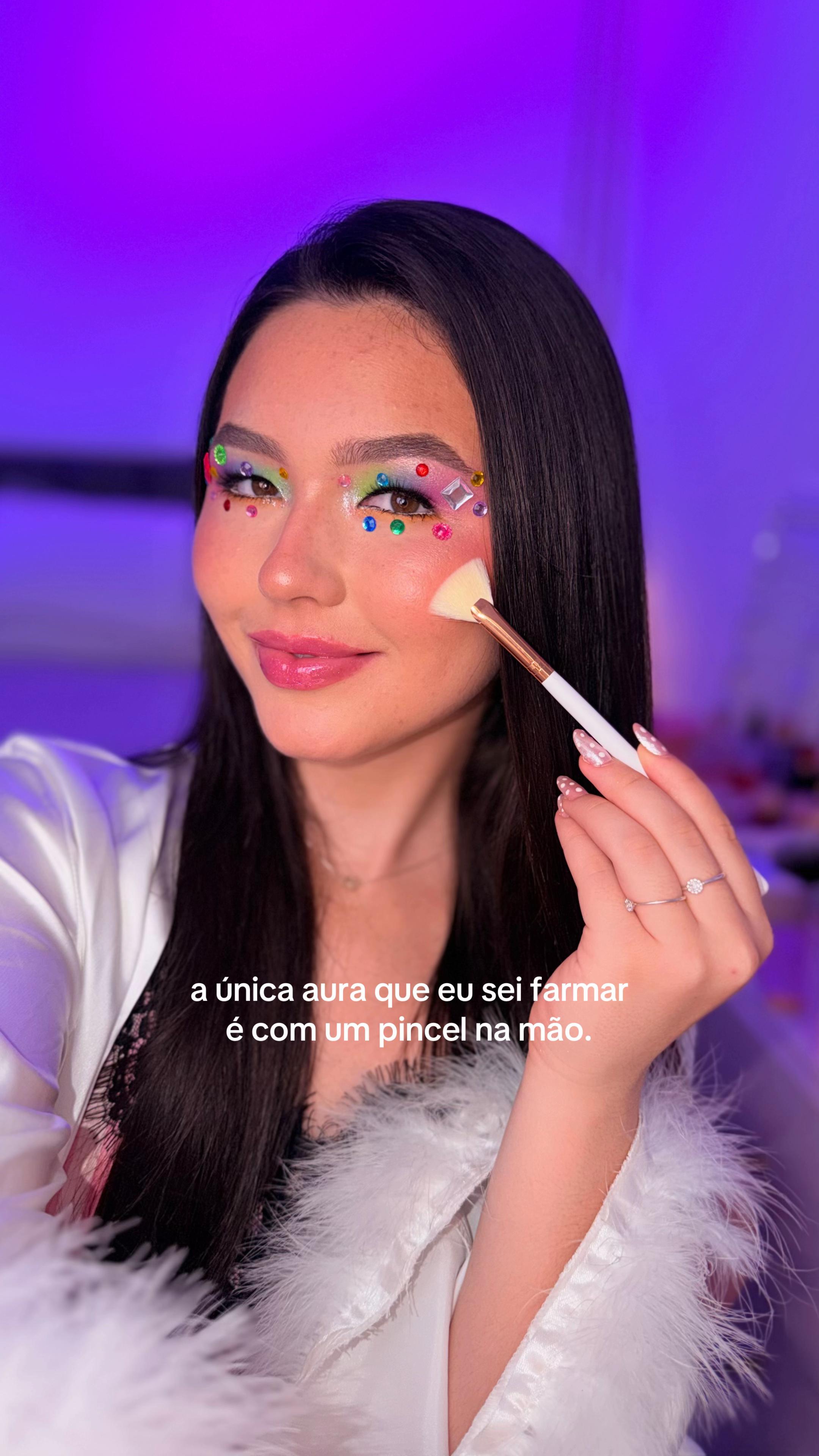 @Bella Makeup
