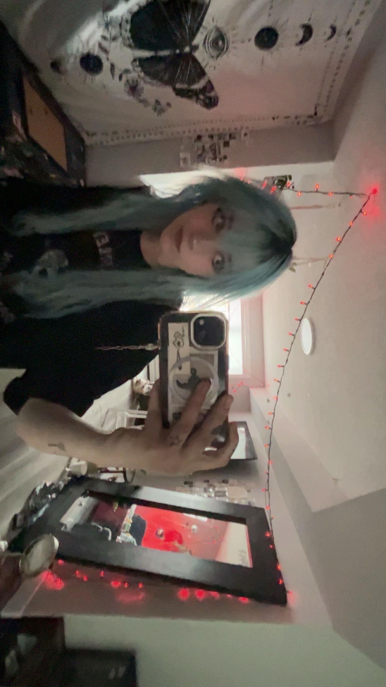 @ᶻ 𝘇 𐰁