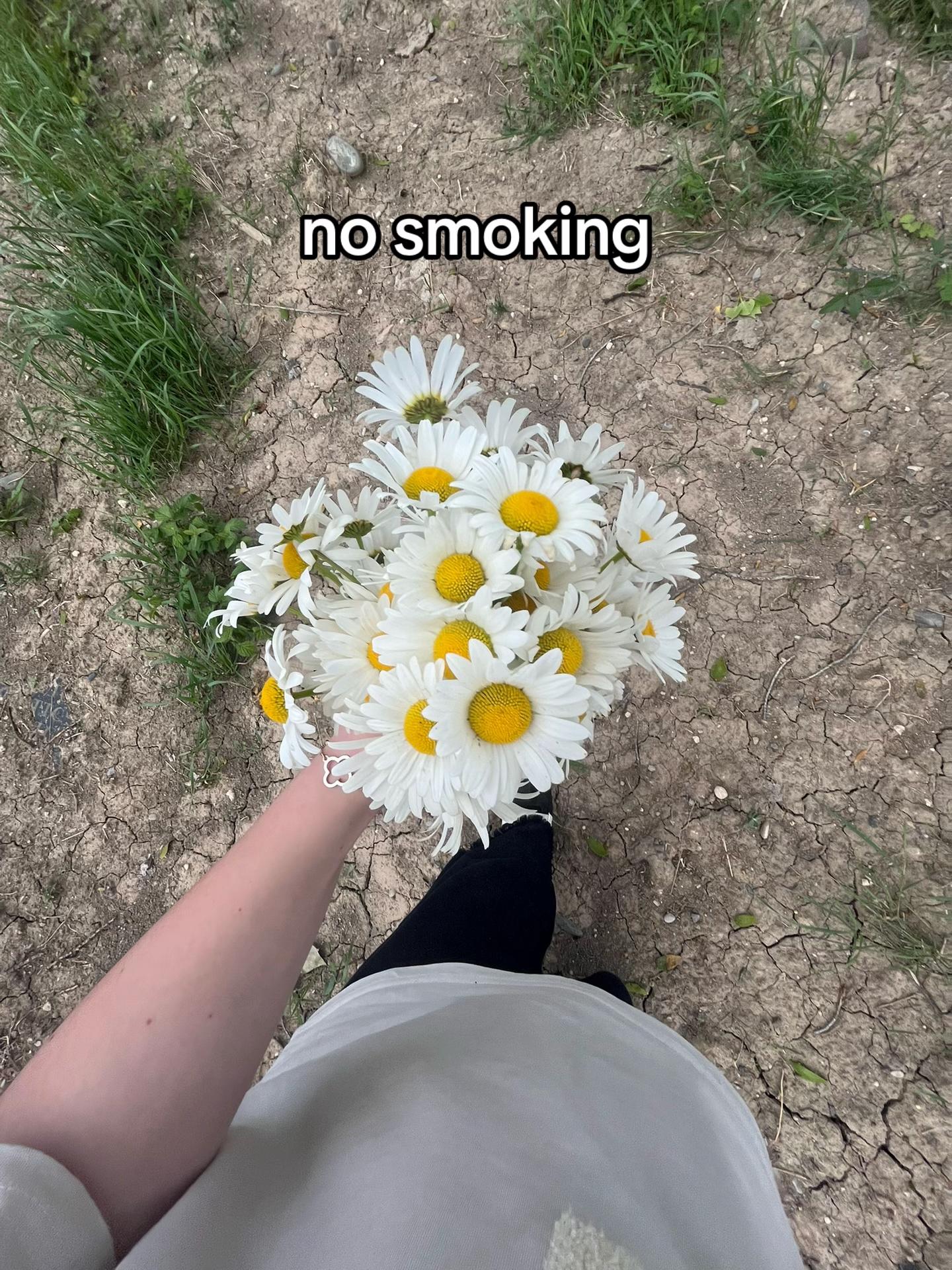@🎧