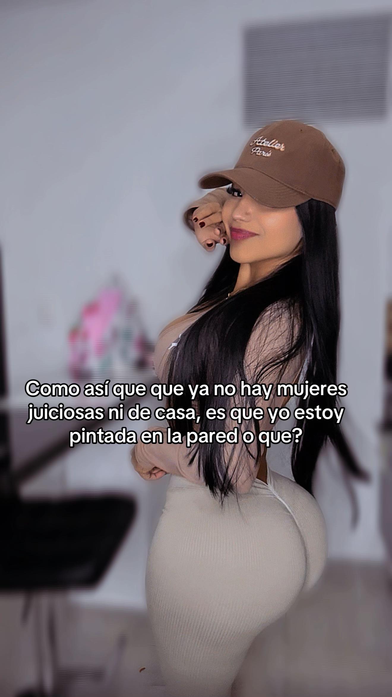 @Karicaceres