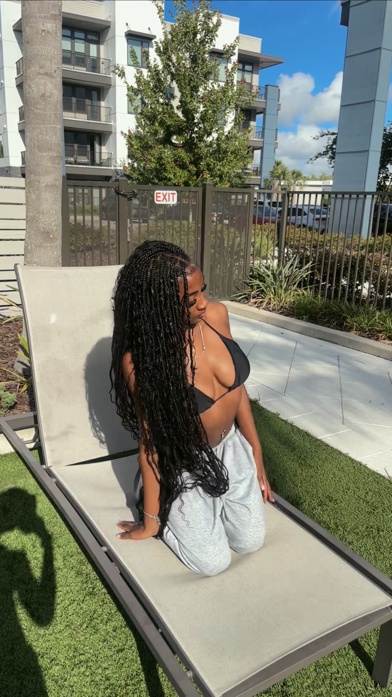 @prettygirlsloveeblo