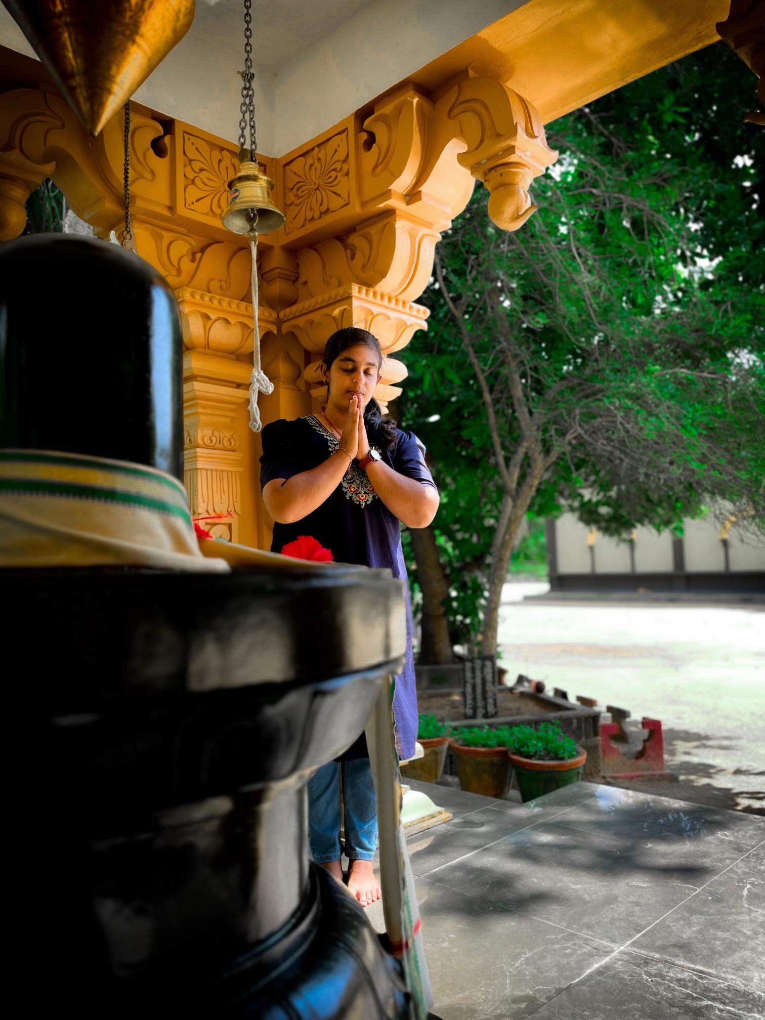 @shaampavi_sukirtharaja