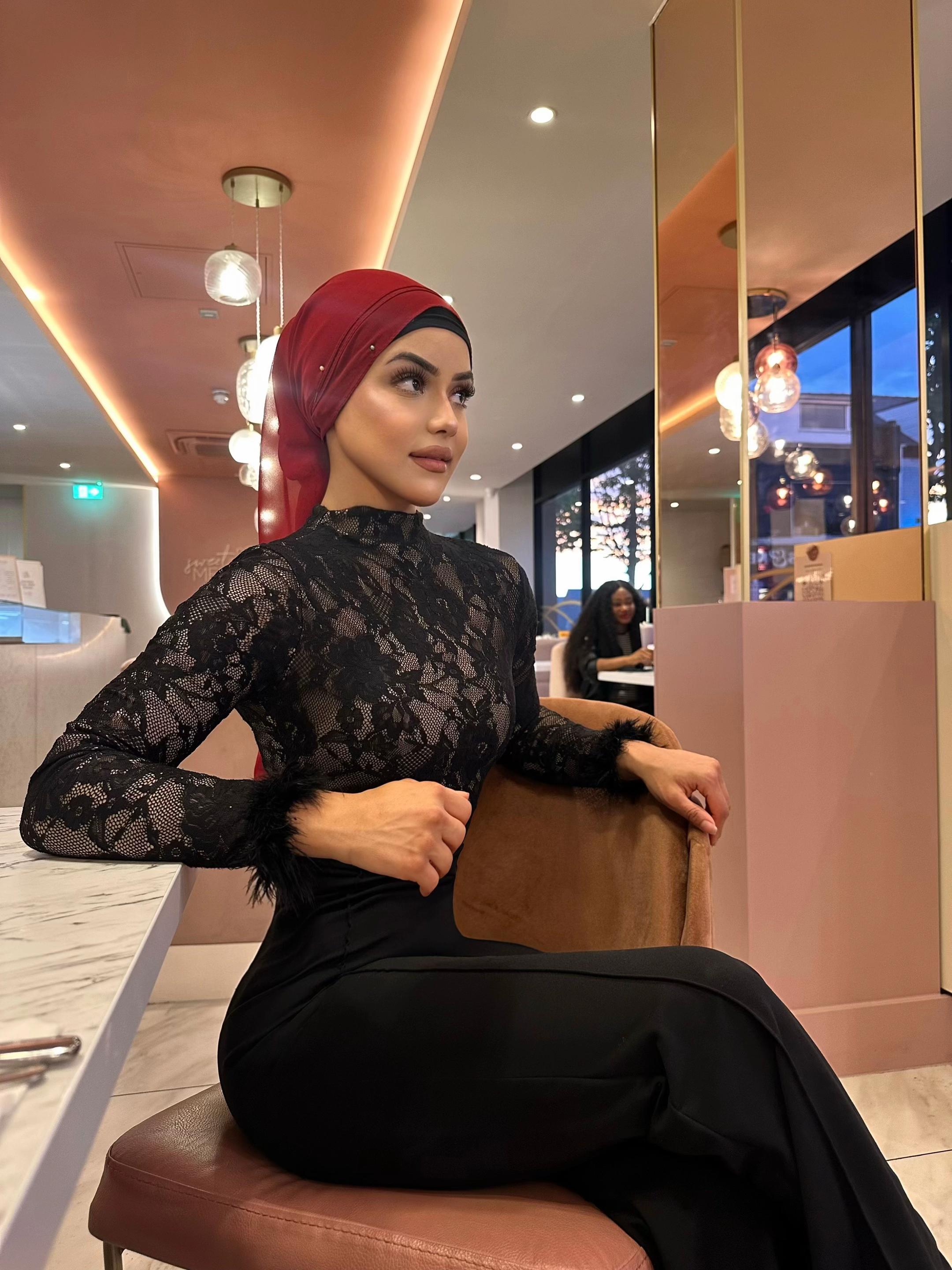 @Alinxa R🫶🏻
