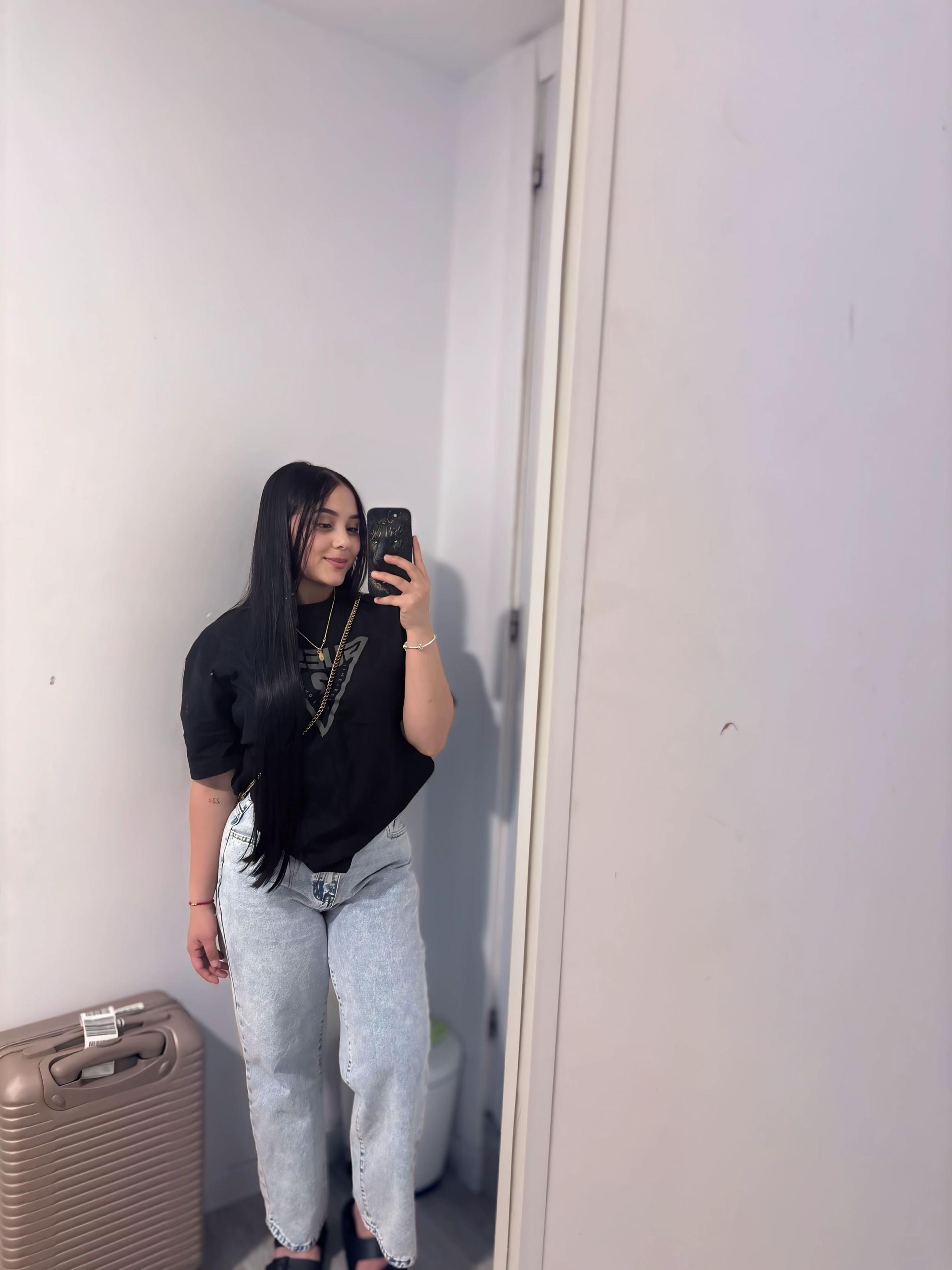 @F.