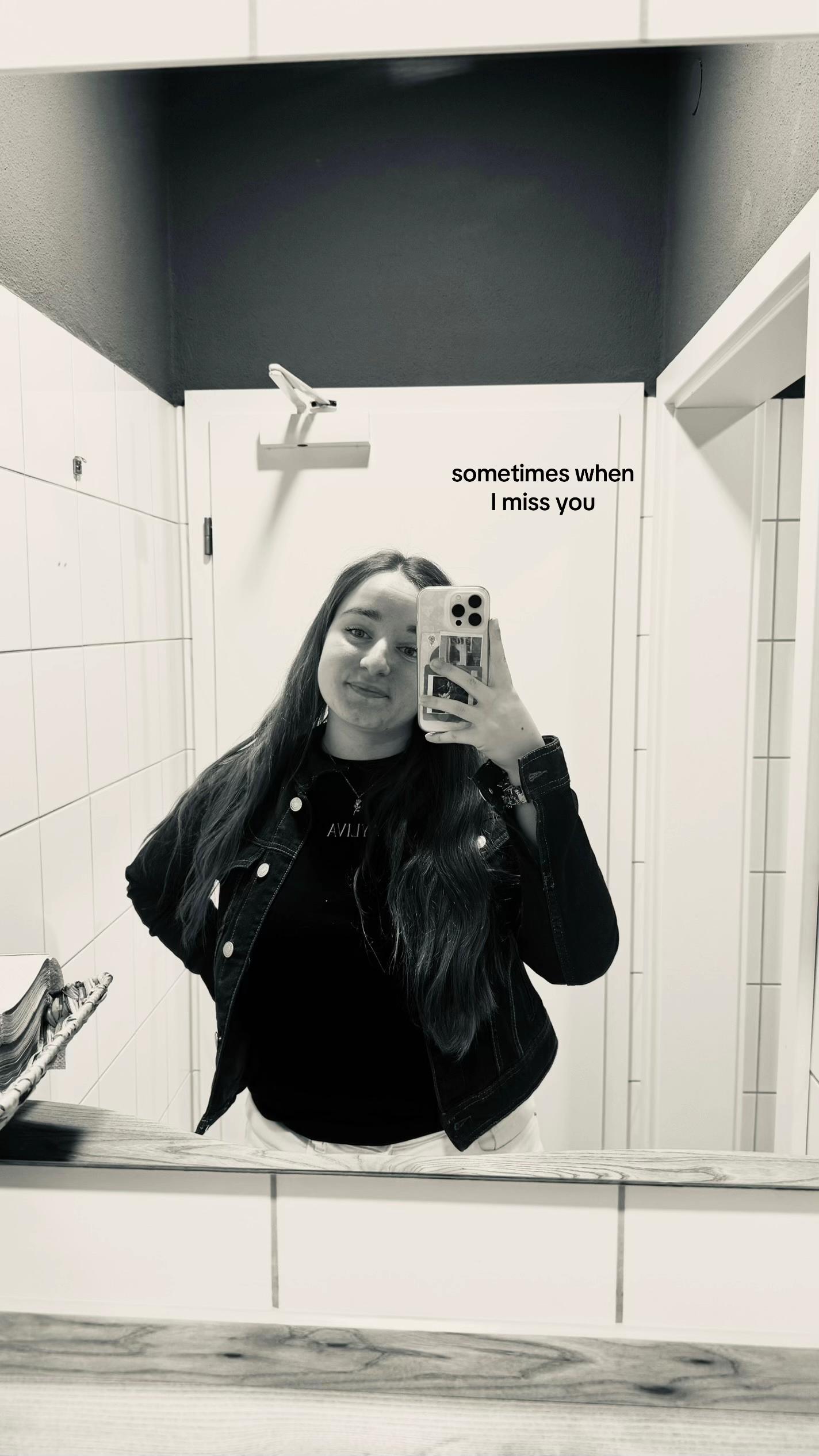 @alexandra (ayliva’s version)
