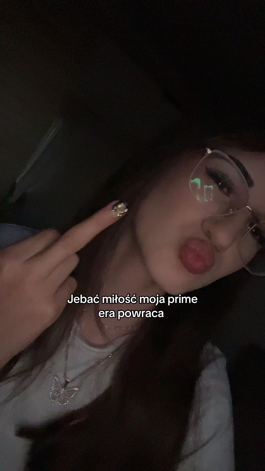 @⋆˙⟡♡⟡˙⋆