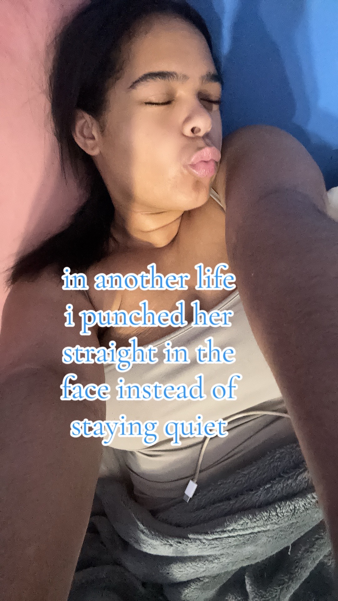 @️