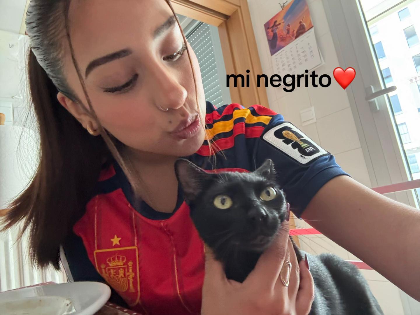 @laanyiyi ✨