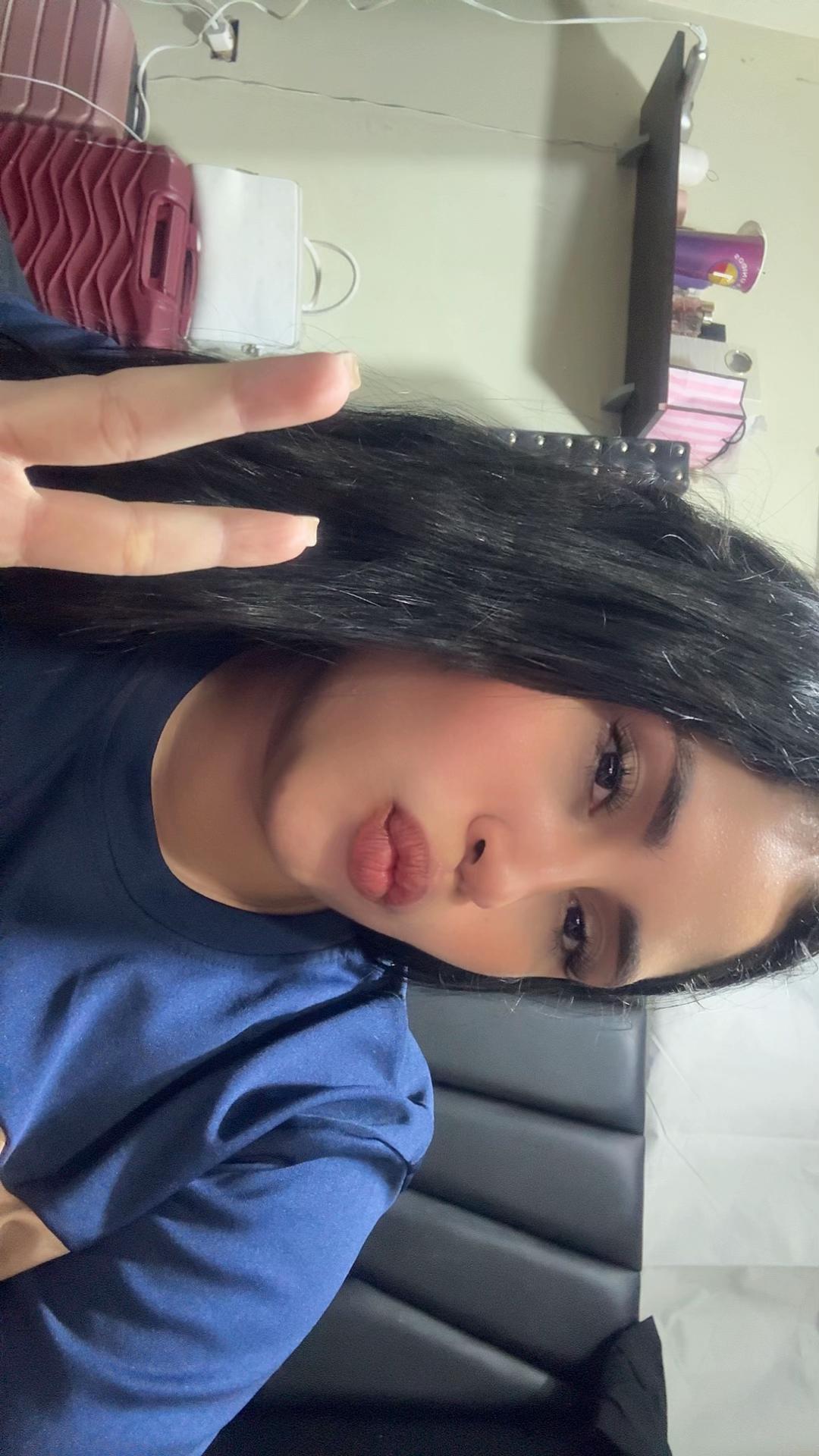 @Lizmarylf