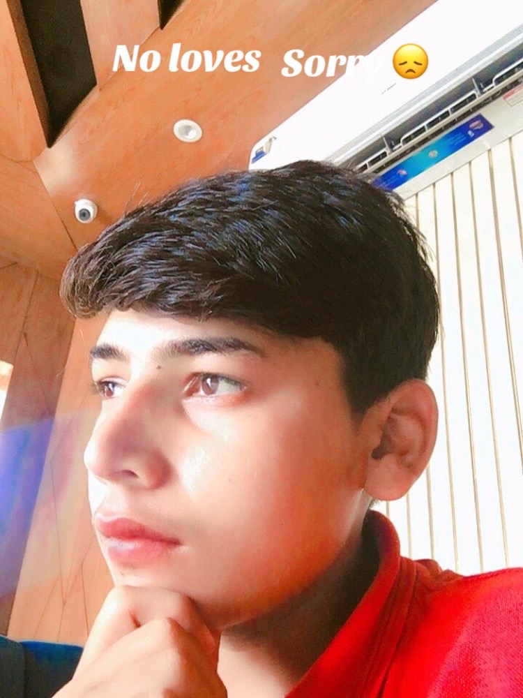 @Danaish Rajpoot 👩❤️💋👩🌹