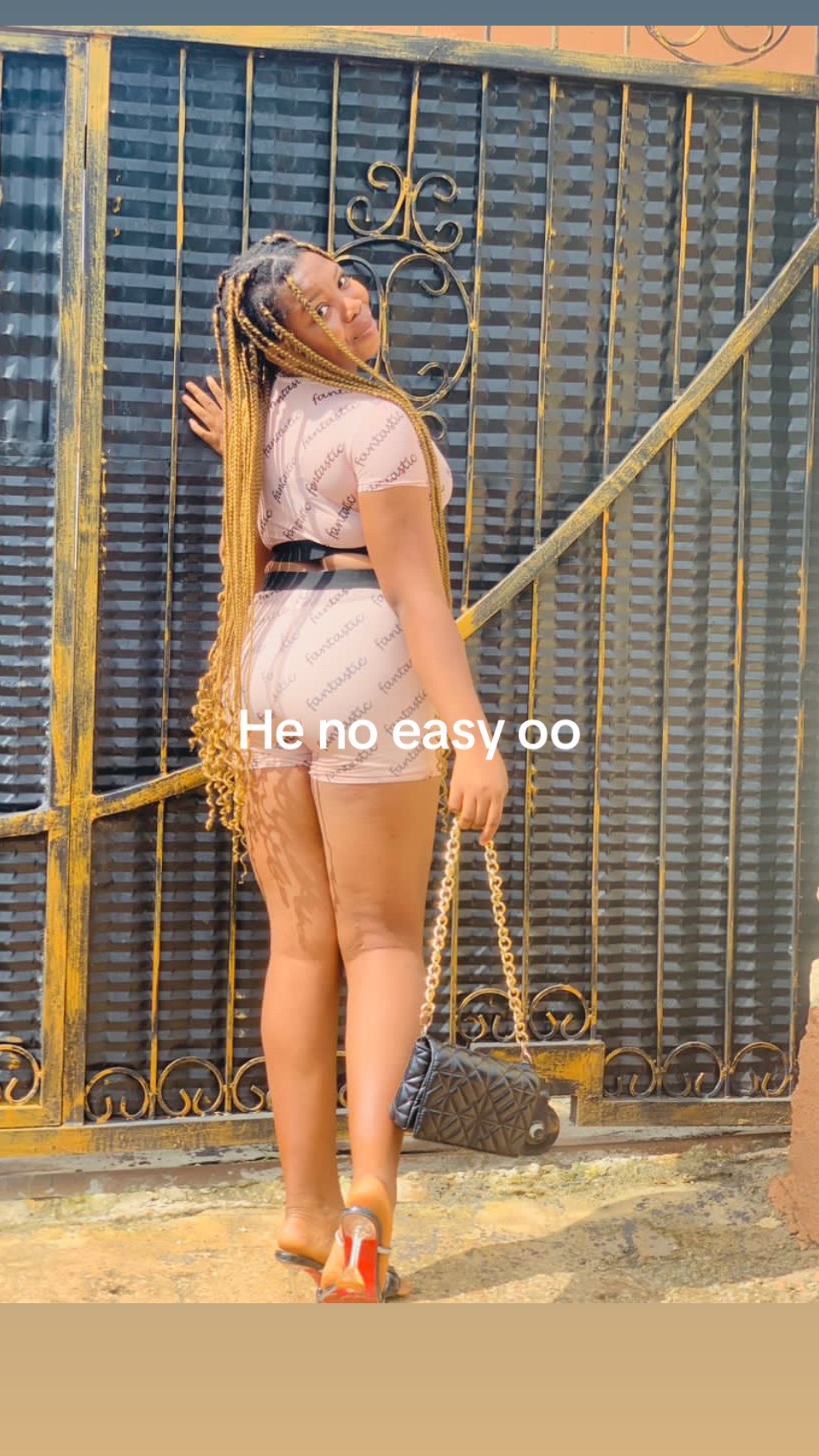 @seliNa
