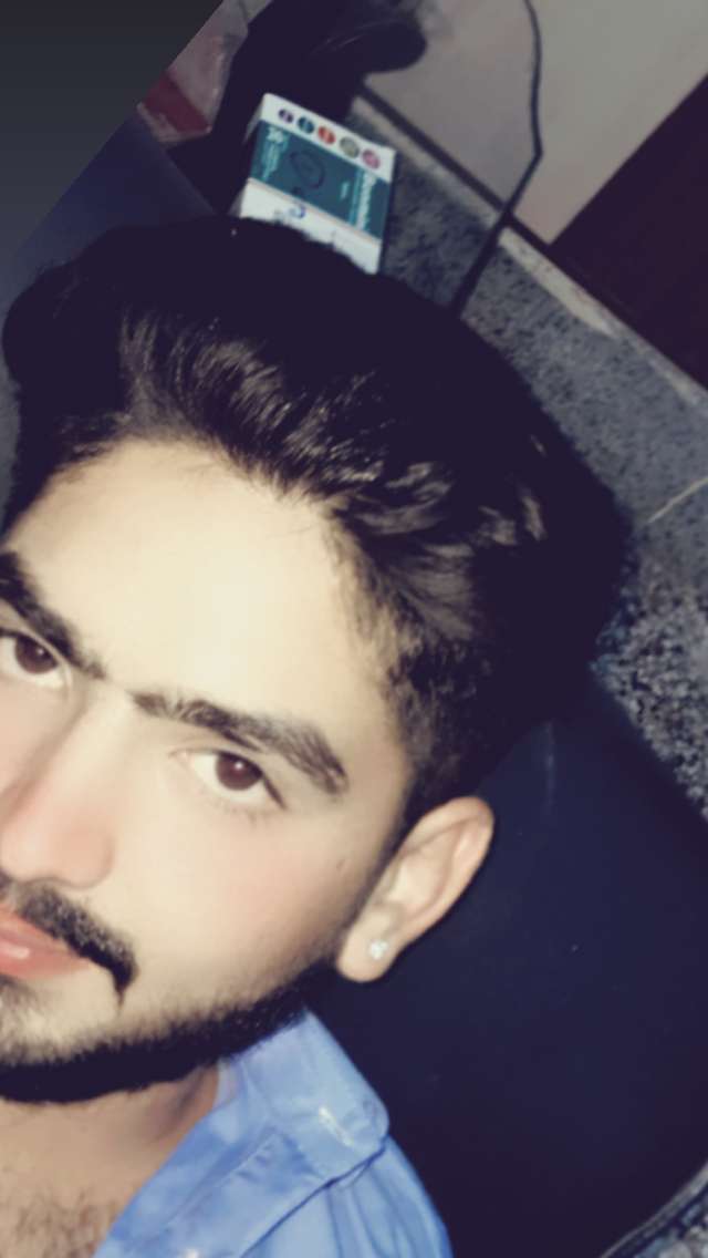@𝒜𝓏𝒶𝓃 ℛ𝒶𝒿𝒶⚜️