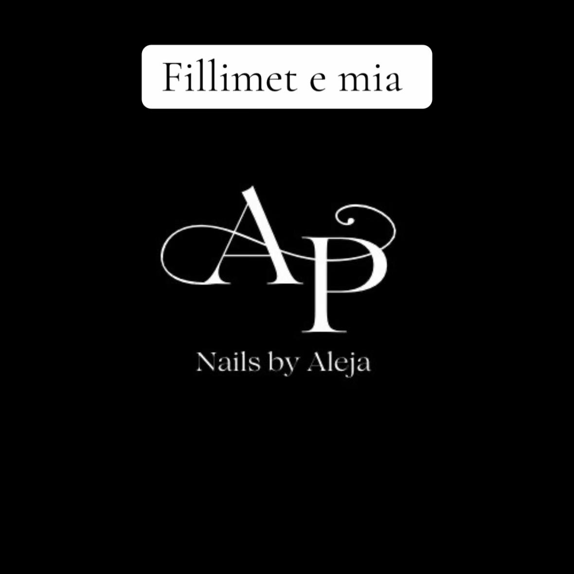 @nails_by_aleja
