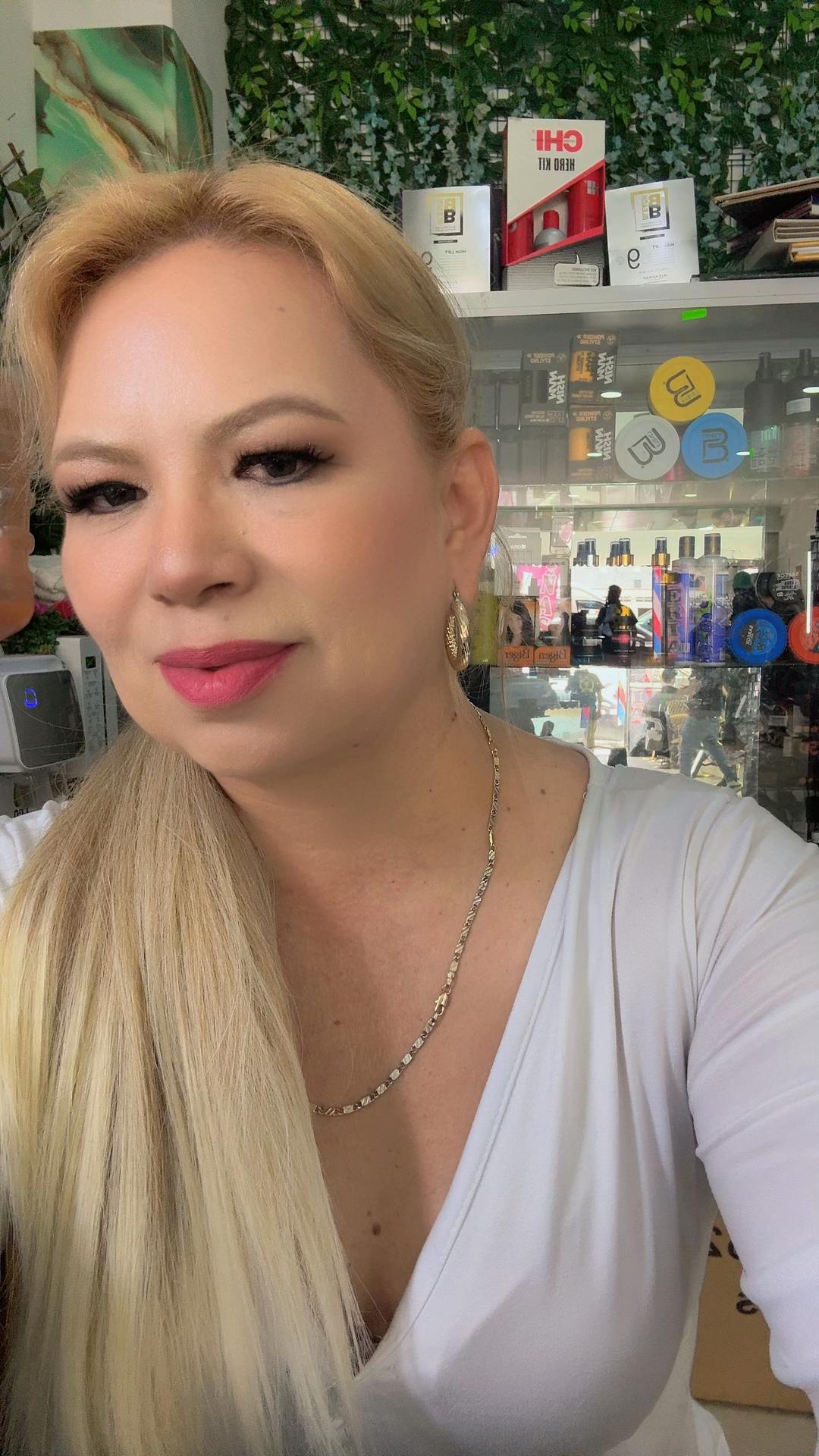 @Veronica Fernandez
