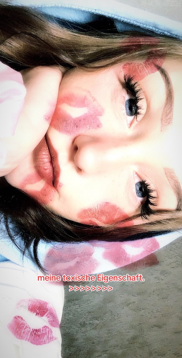 @𝒟𝑒𝓈𝒾𝒾👸🏻