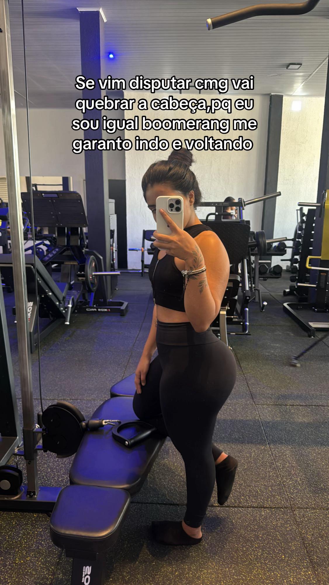 @Tayn&aacute; Amorim