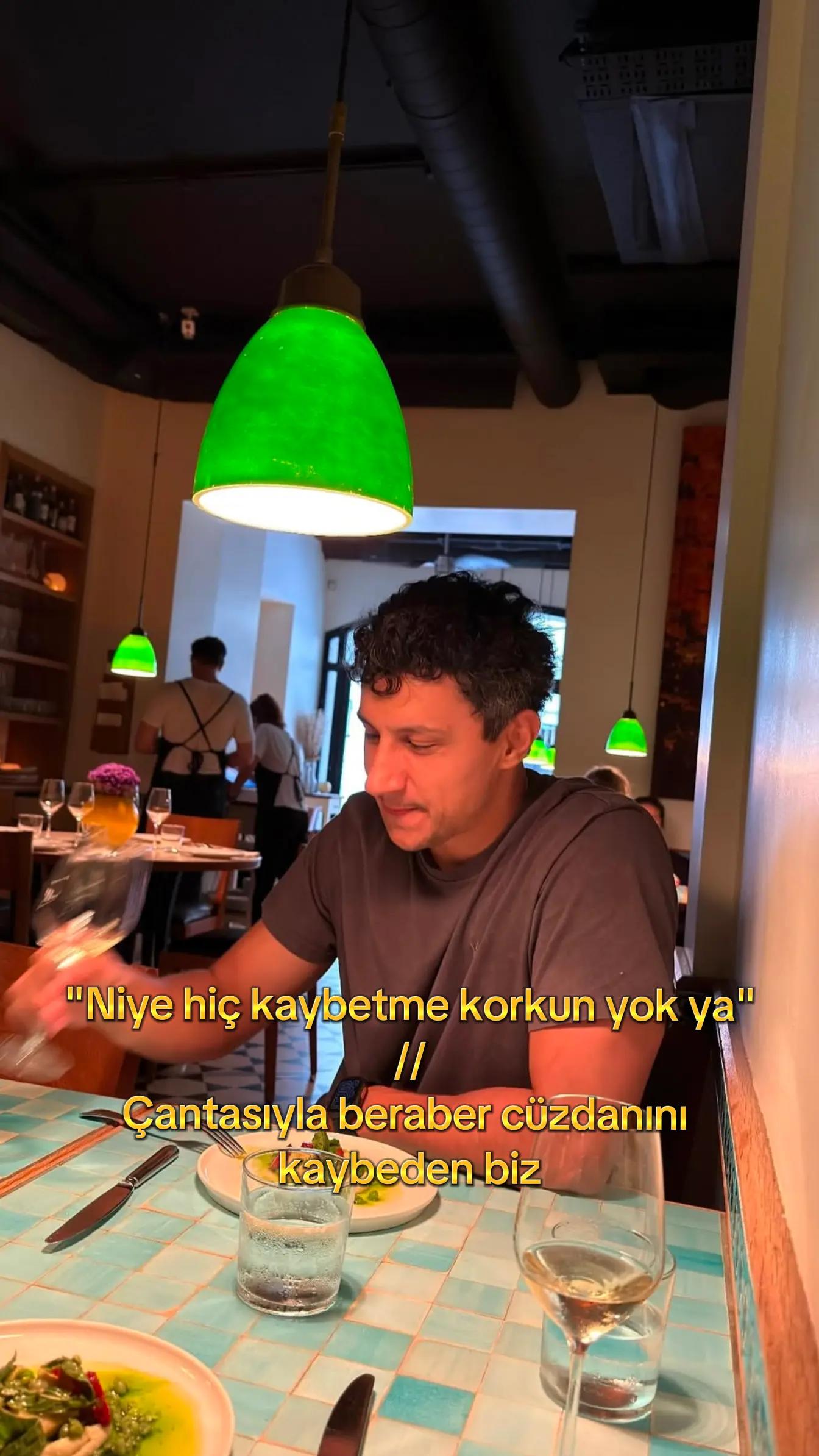 @Büş