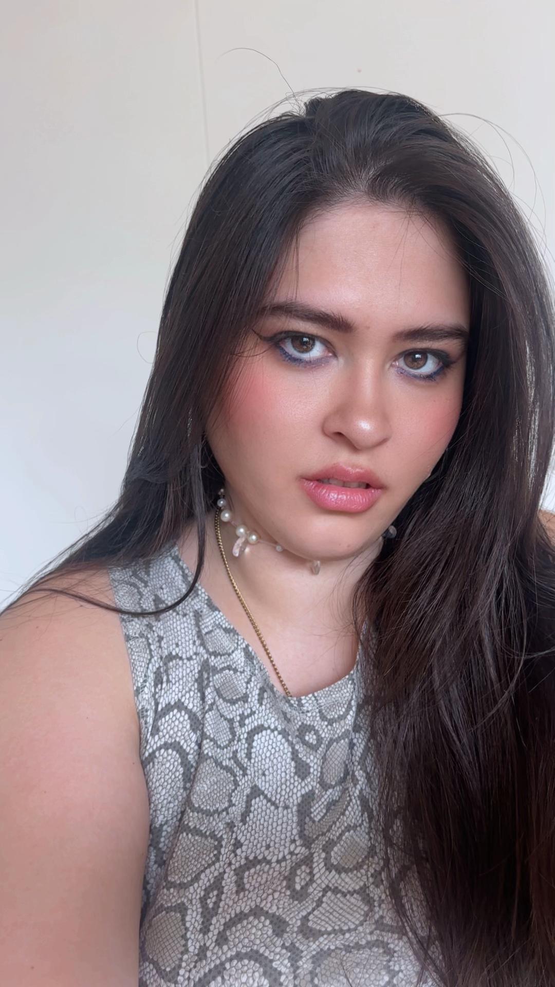 @Masha Van der Jeugt ~ Gurina