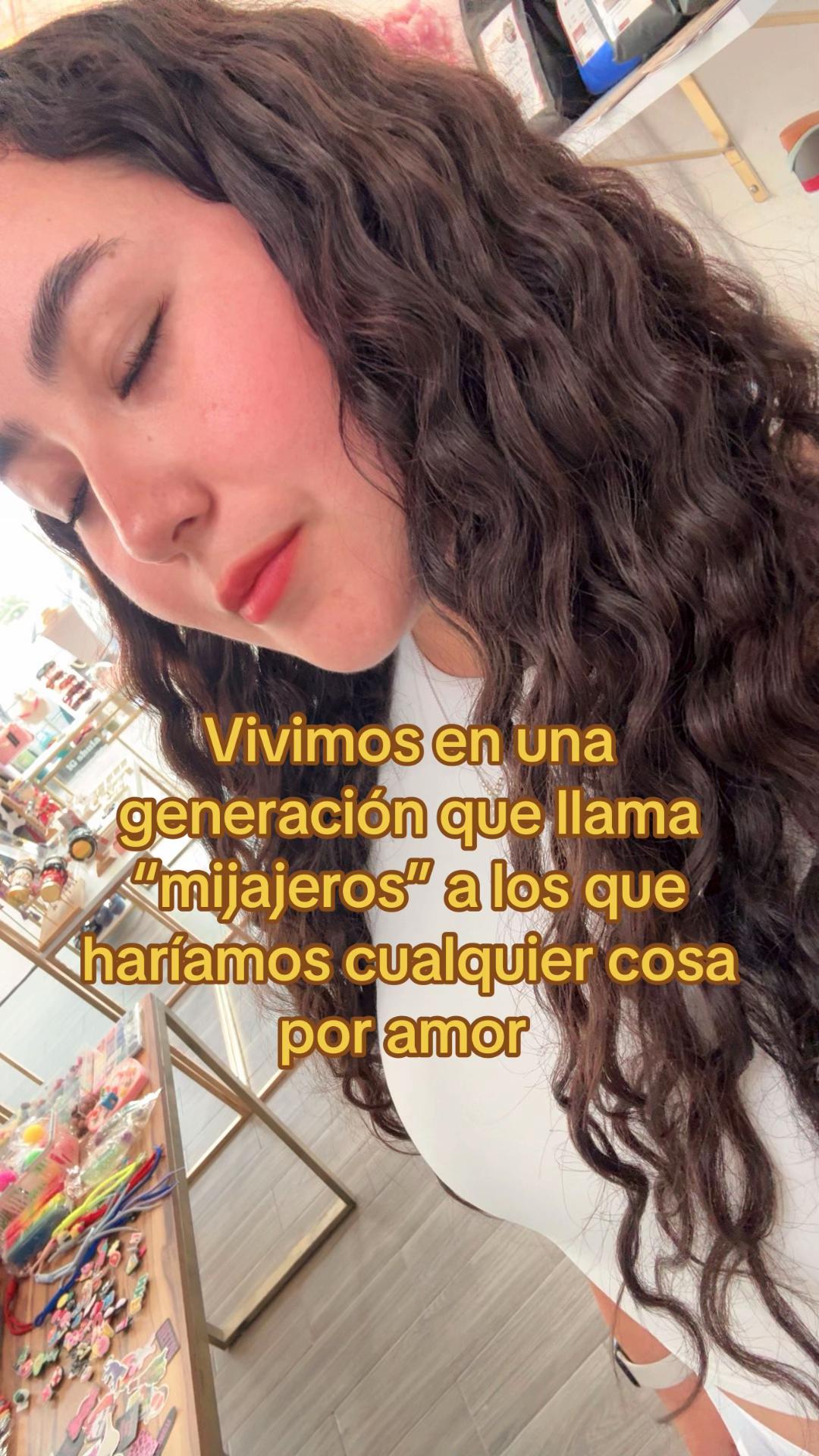 @alexandradeluna_